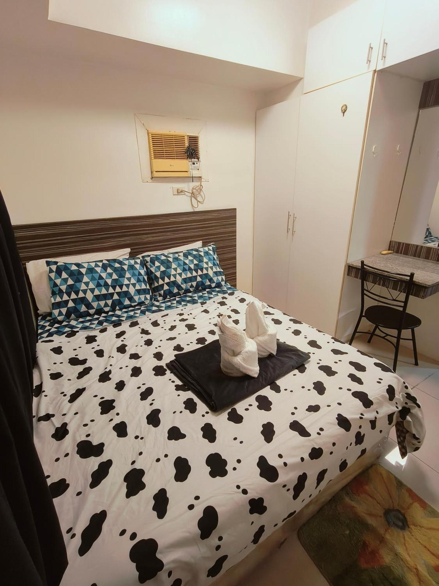 Apartment 2 Bedroom In Sea Residences