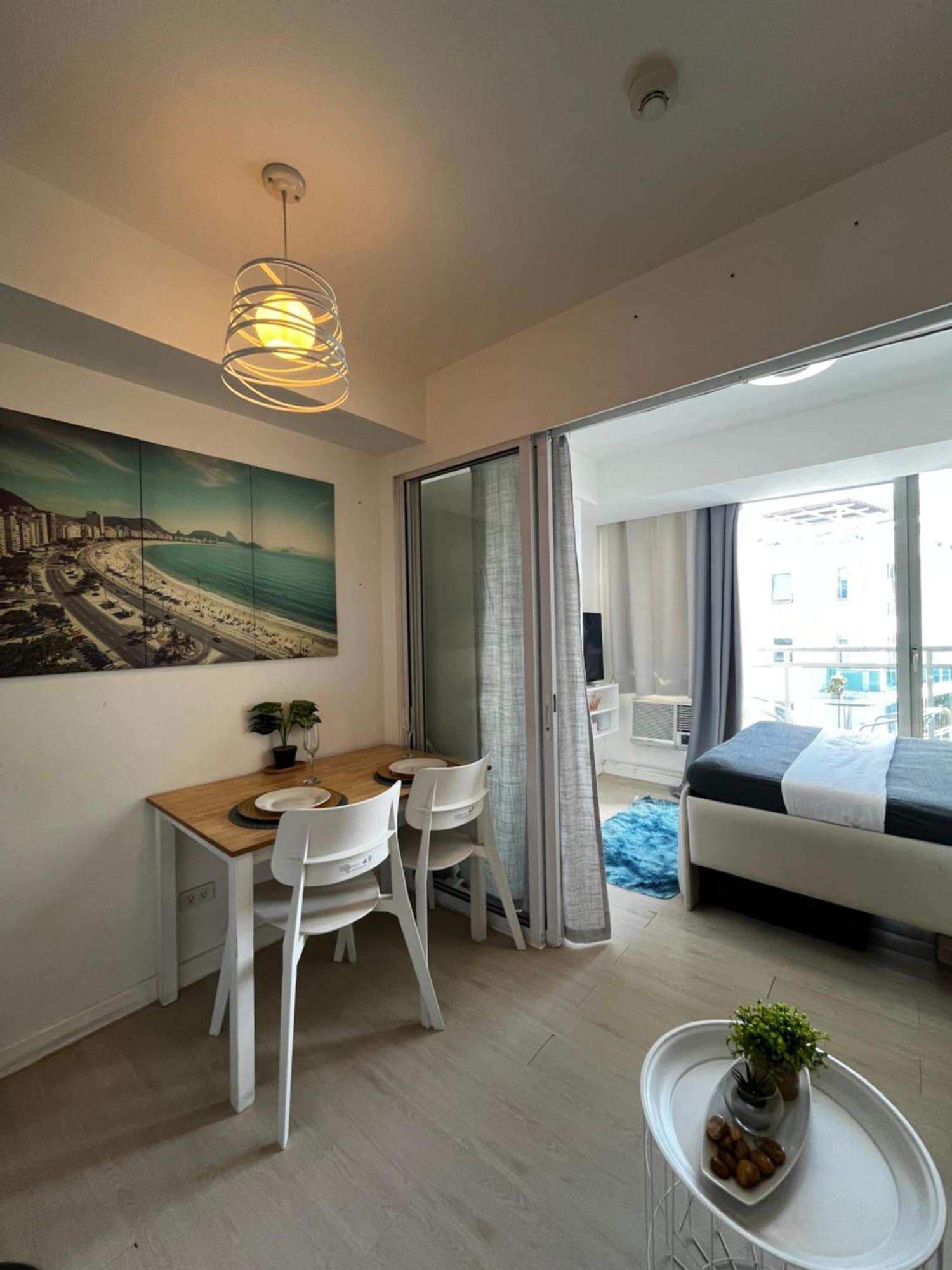 Aparthotel A&j Azure Getaway