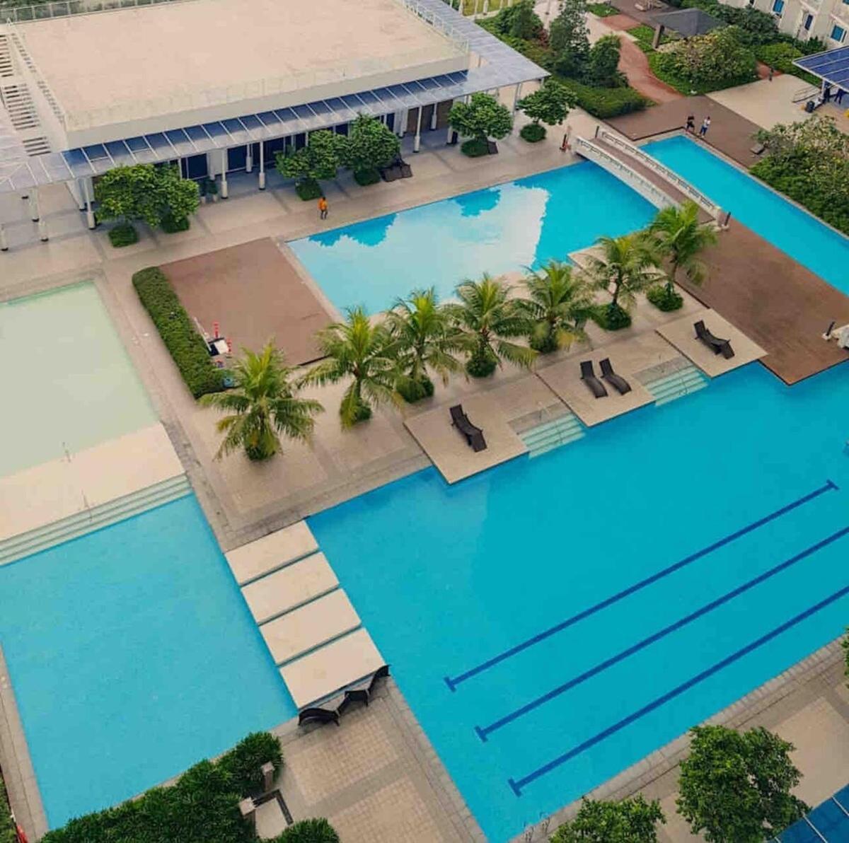 Family Suites- Self Service Unit In Jazz Residences Makati Manila