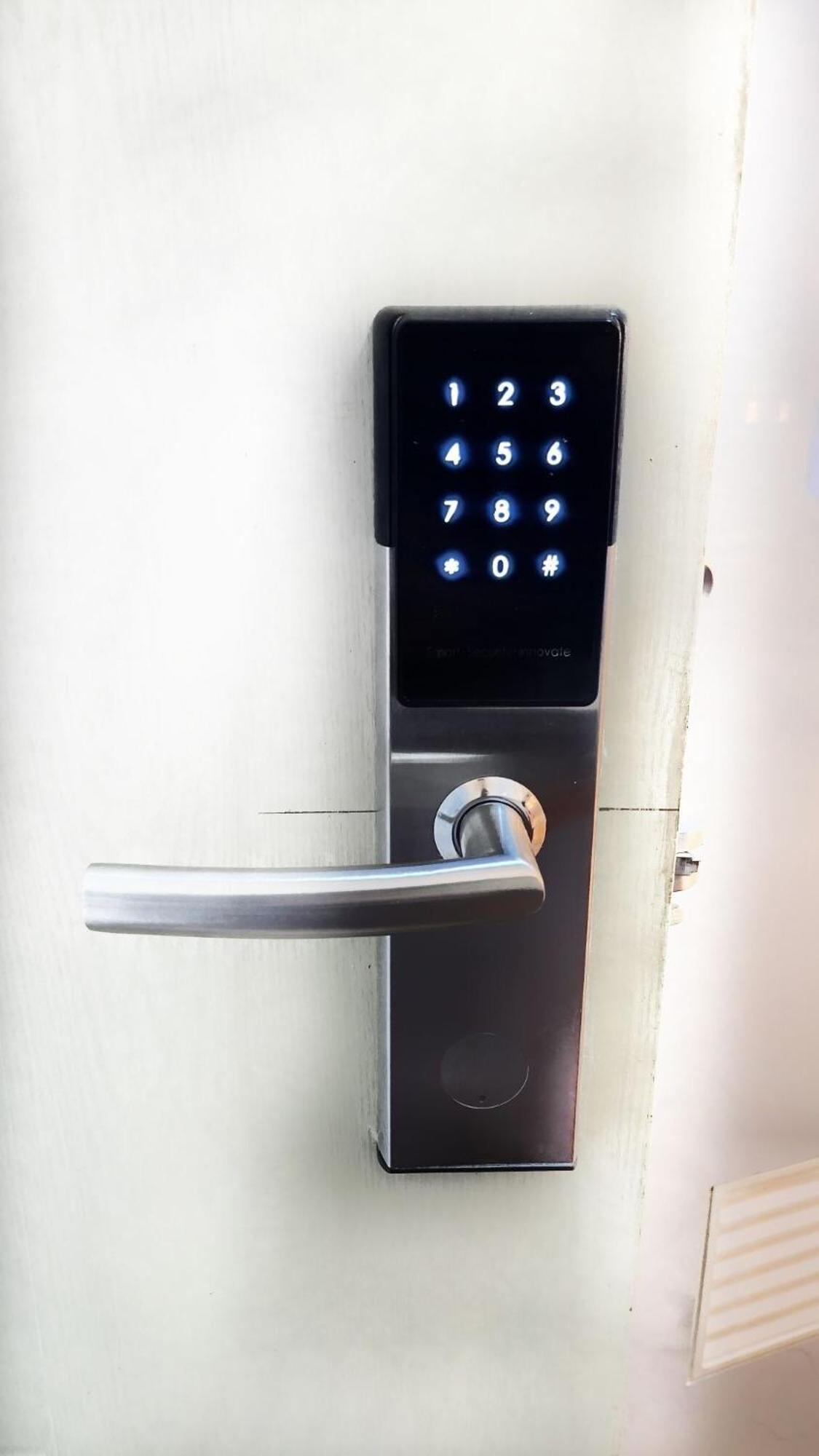 Family Suites- Self Service Unit In Jazz Residences Makati Apartment Manila