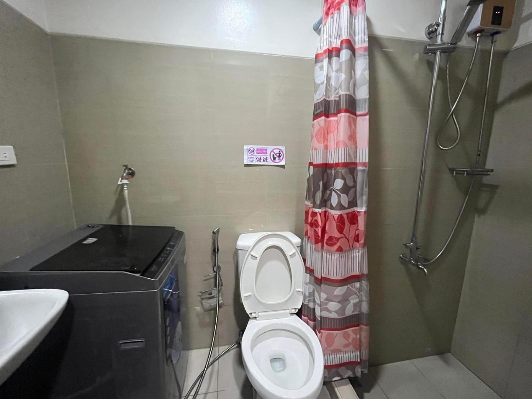 Apartment 2 Beds Unit Free Wifi 4 Pax Near Bay Moa 9116 *