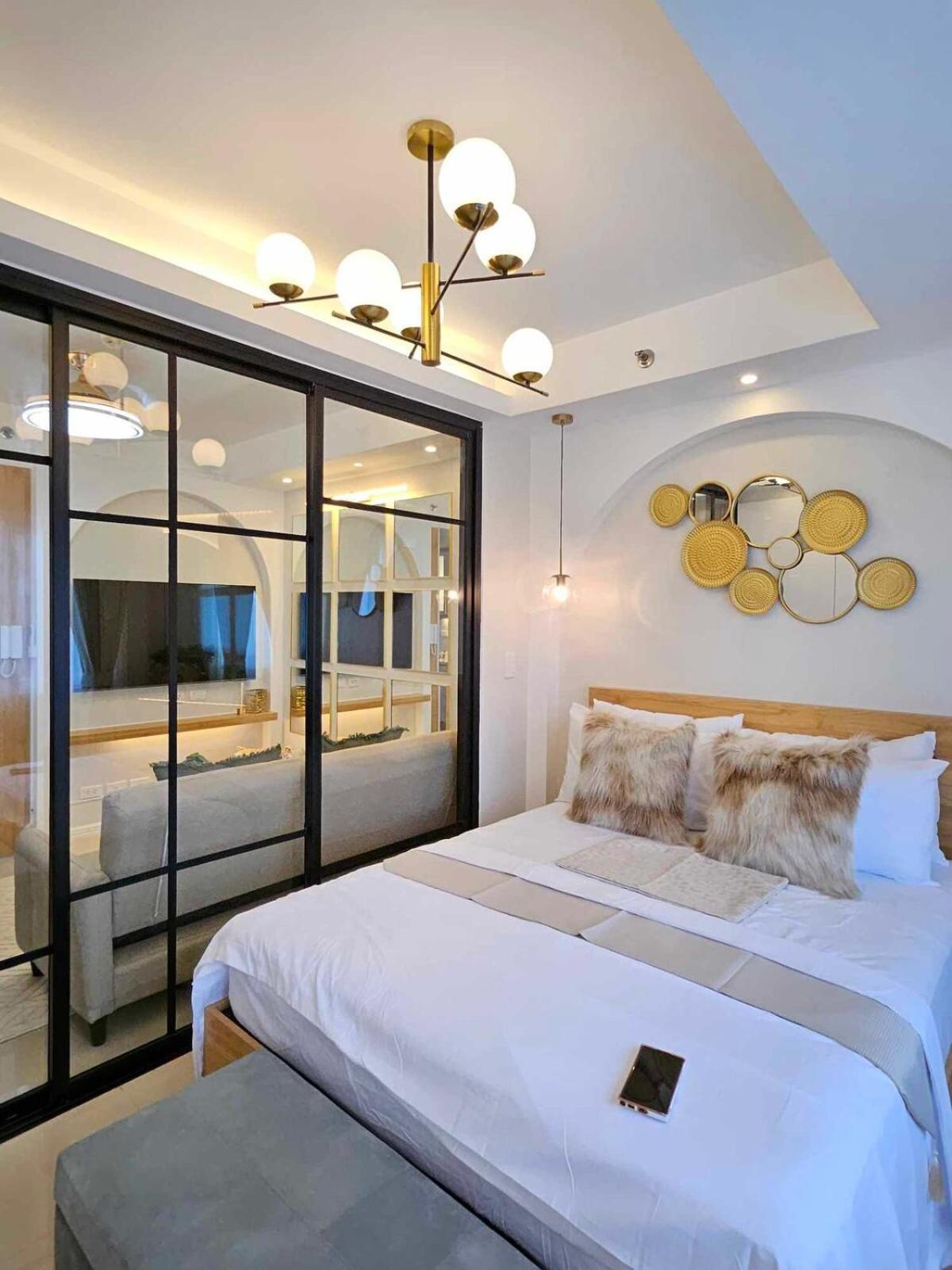 Apartment Zoe In Shell Residences Moa Pasay *