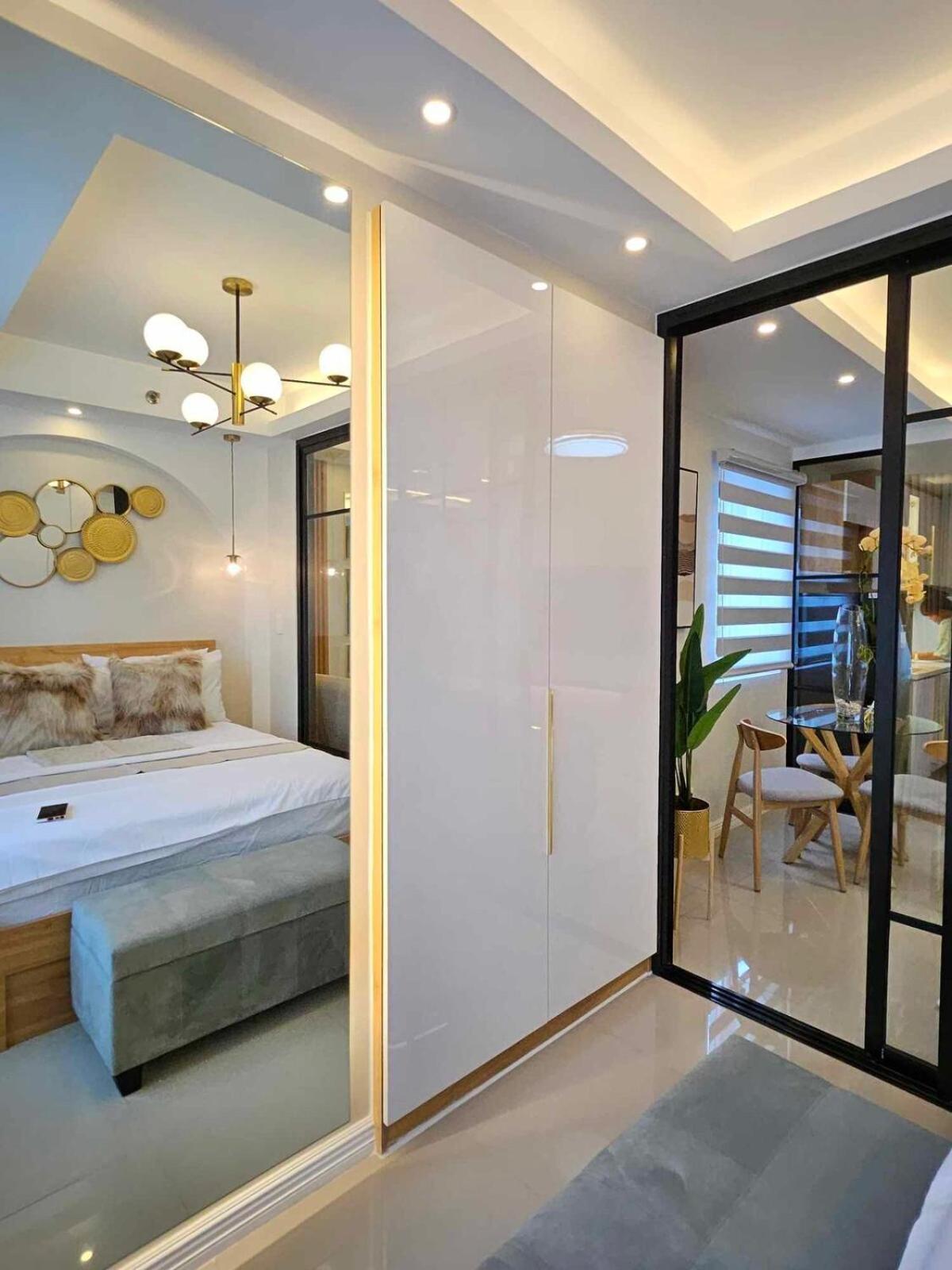 Apartment Zoe In Shell Residences Moa Pasay