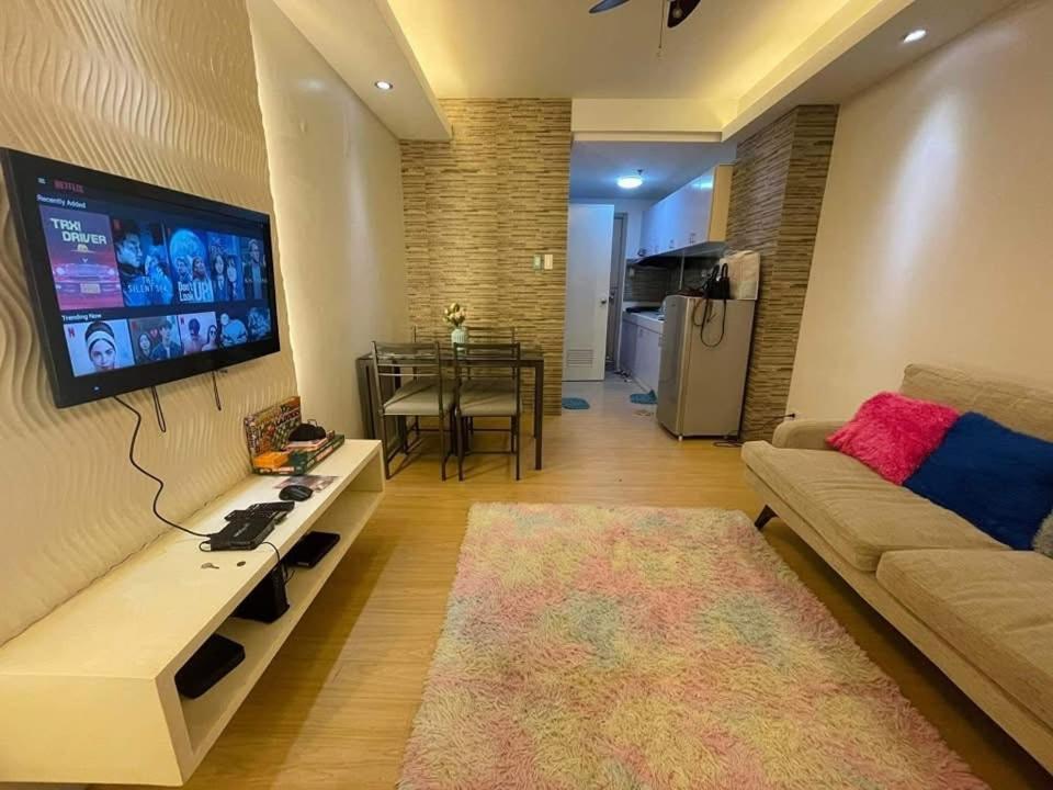 1br Mplace Tower C * Manila