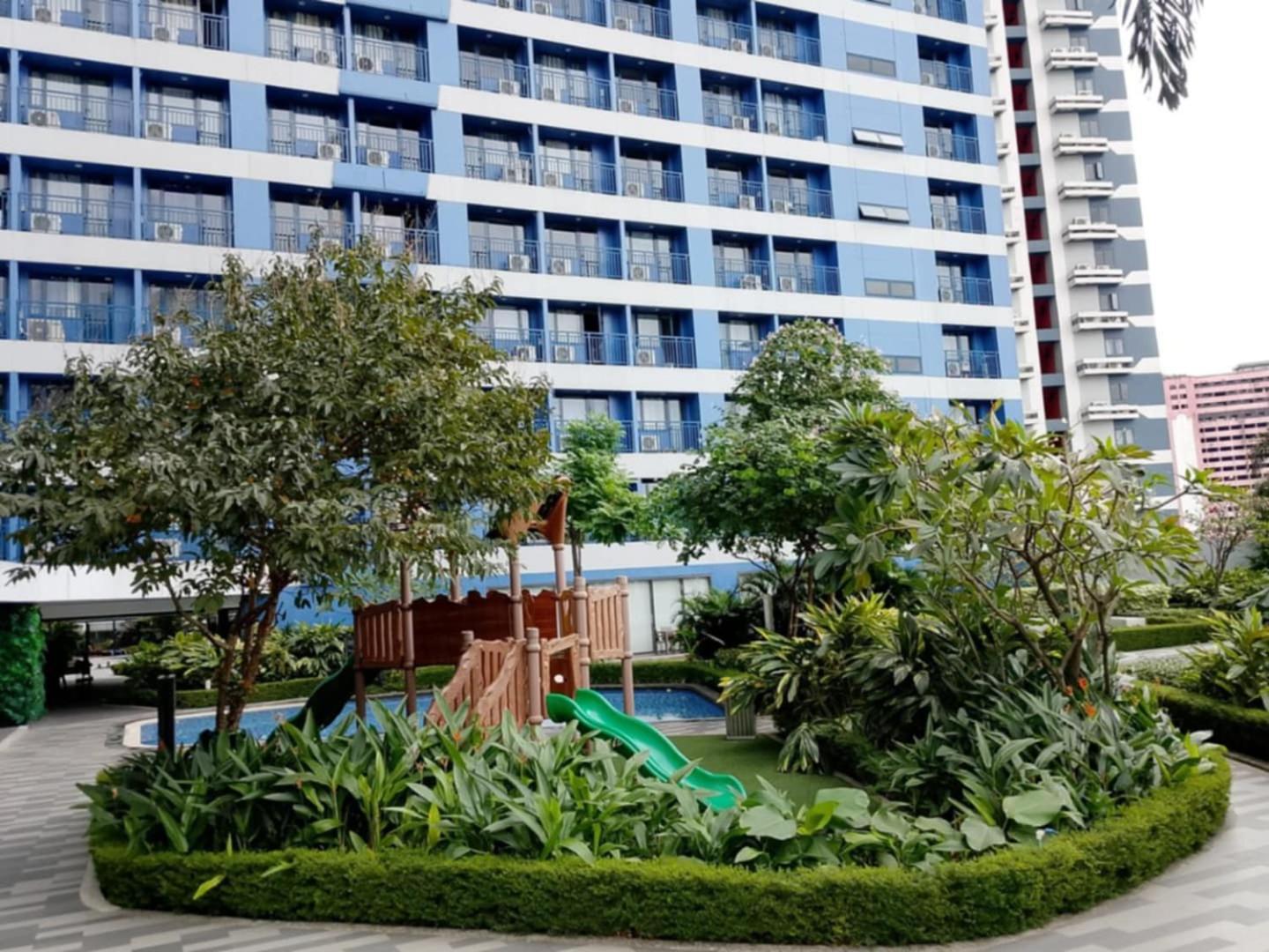 Air Makati Apartment *