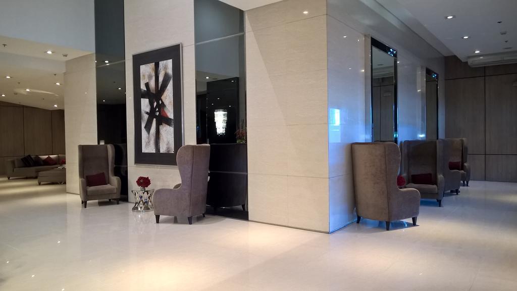 Deluxe In Princeton Residences *