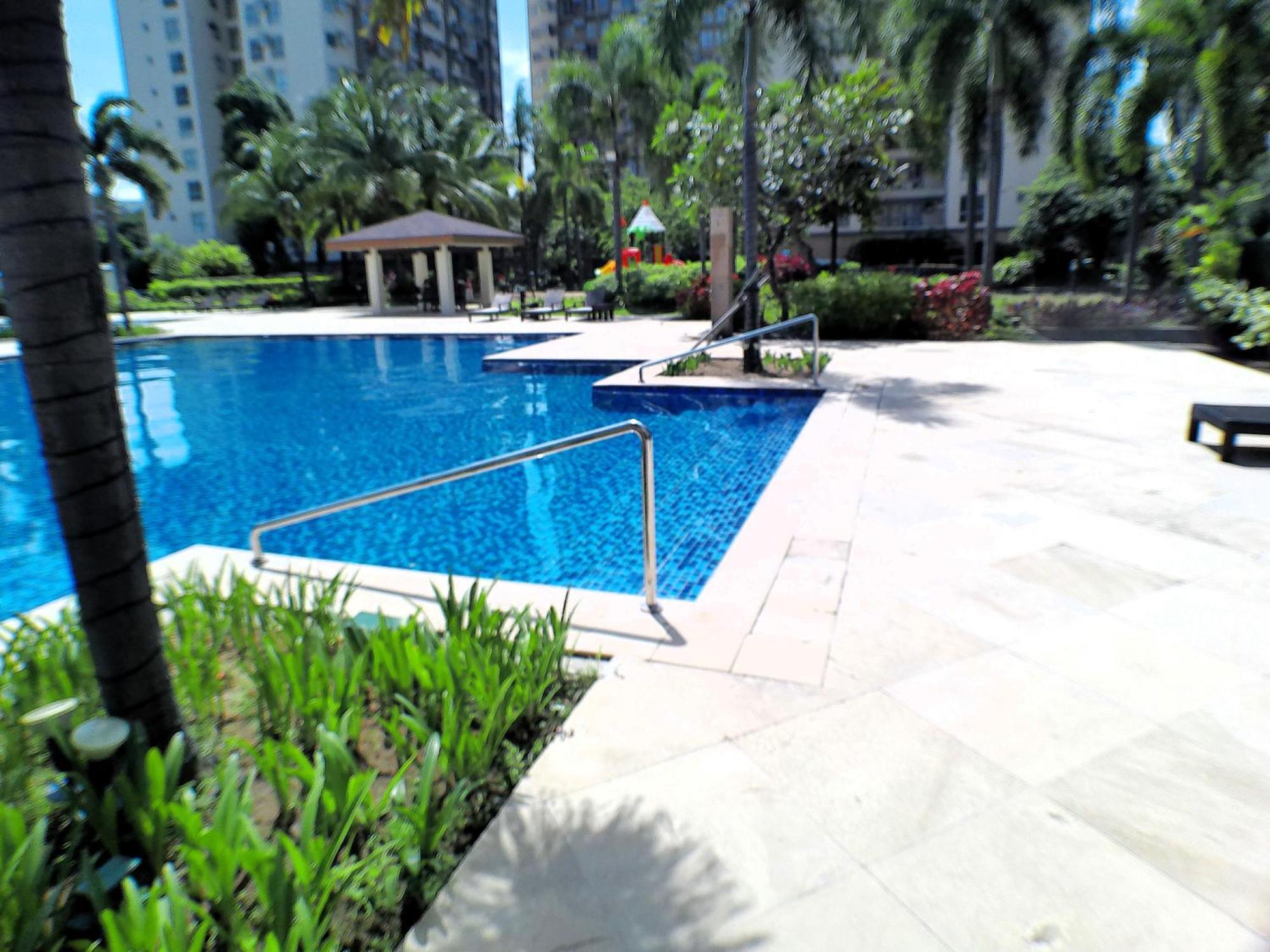 Infinity Staycation Apartment *