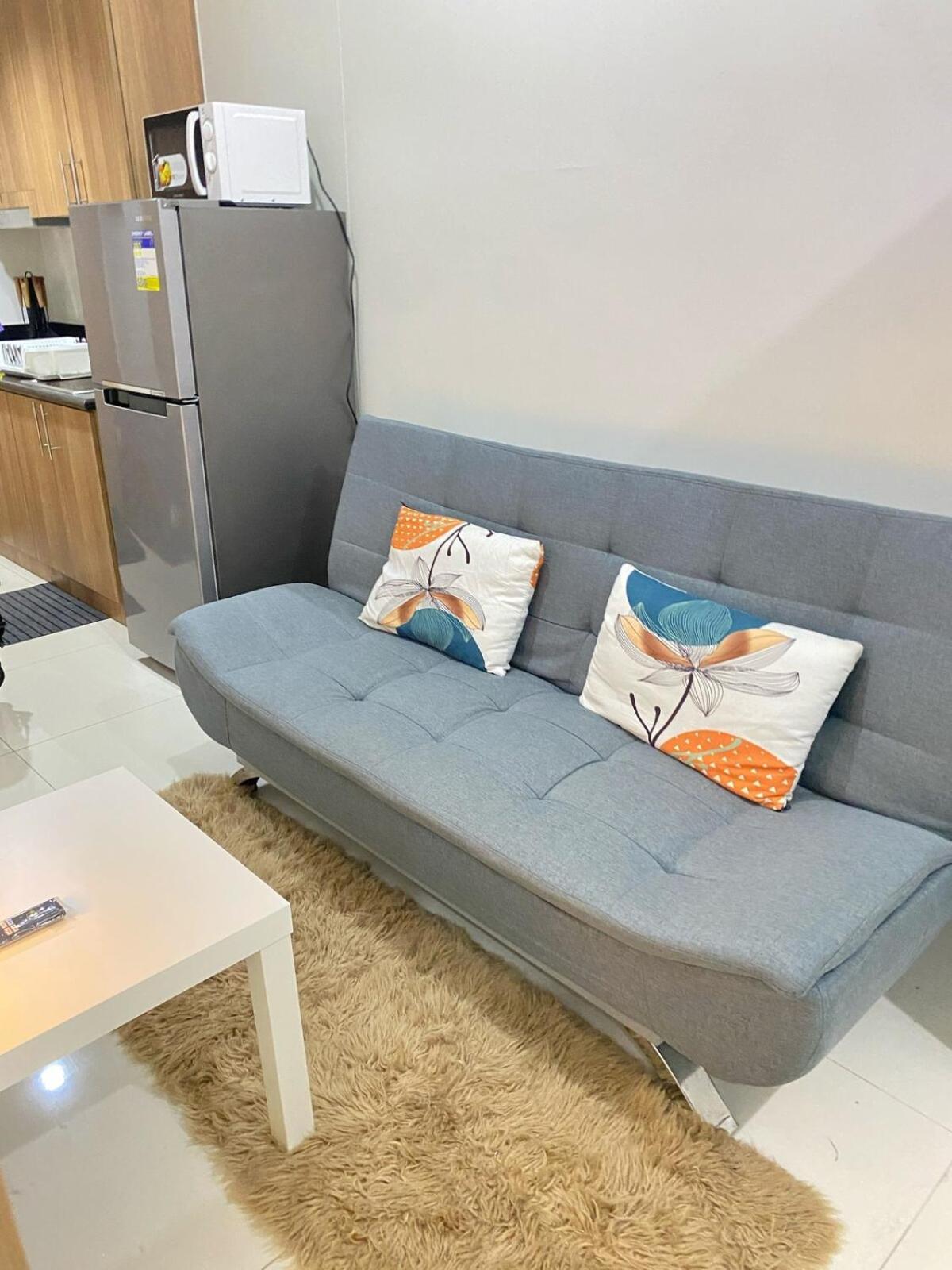 Apartment Shore 3 - Unit Kendra - Brand New Relaxing 1br Manila