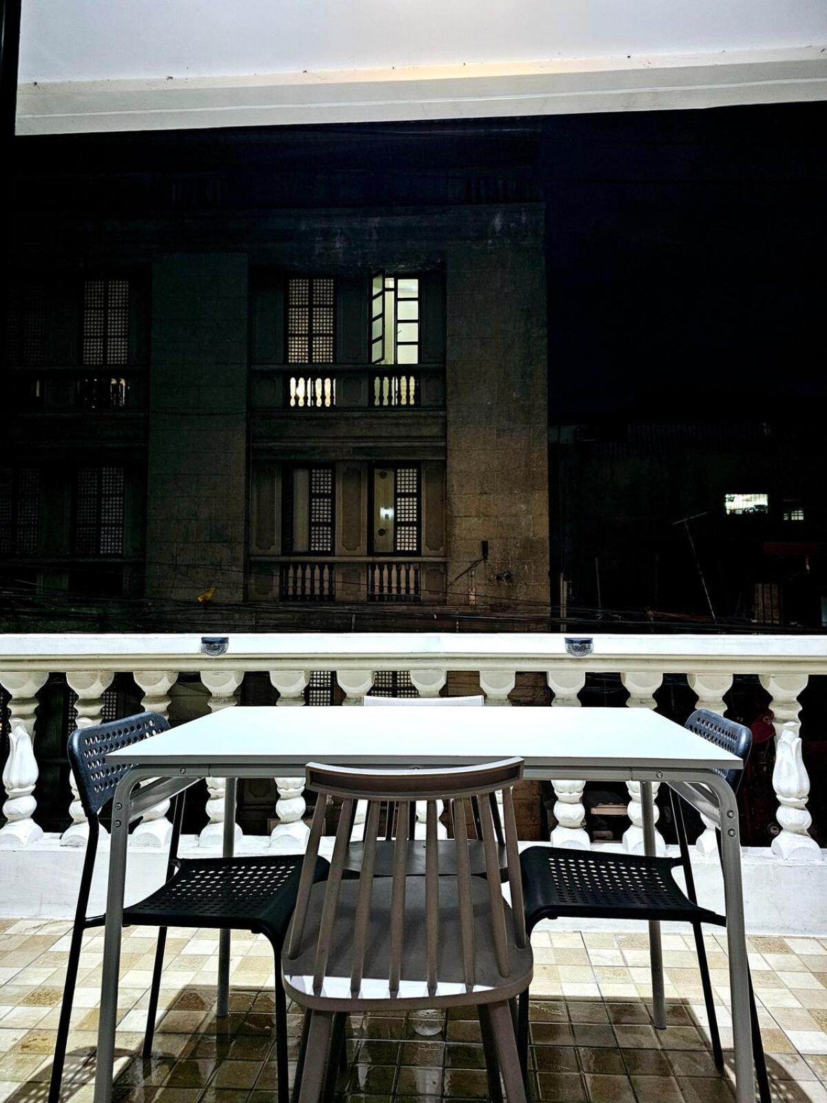 Comfort At Intramuros By In Cafebar Apartment
