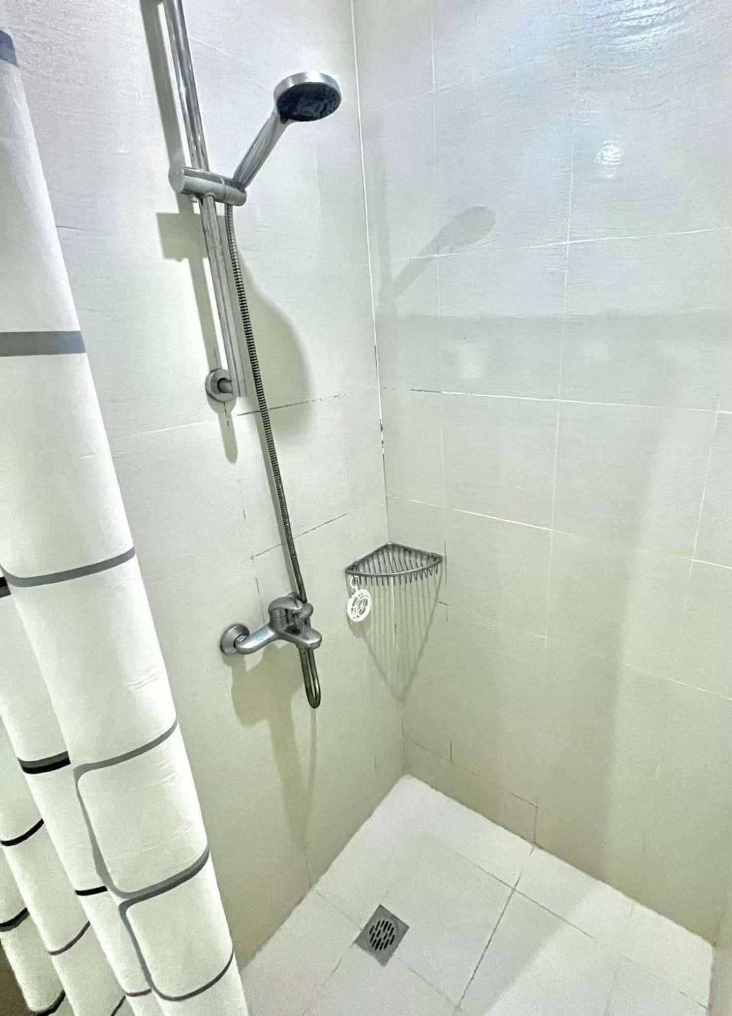 Aparthotel Pinoysg