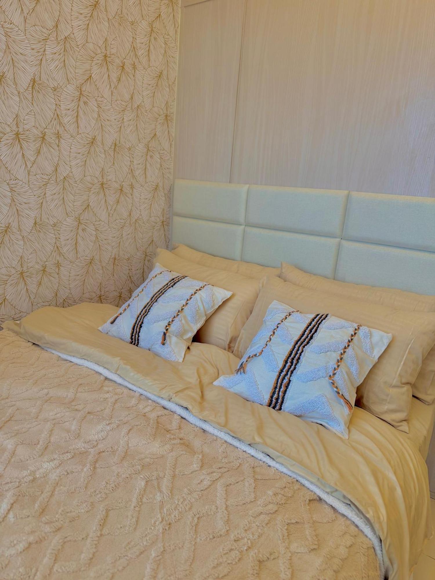 Quezon Luxury Unit Sun Residences Welcome Rotonda Espana * Manila