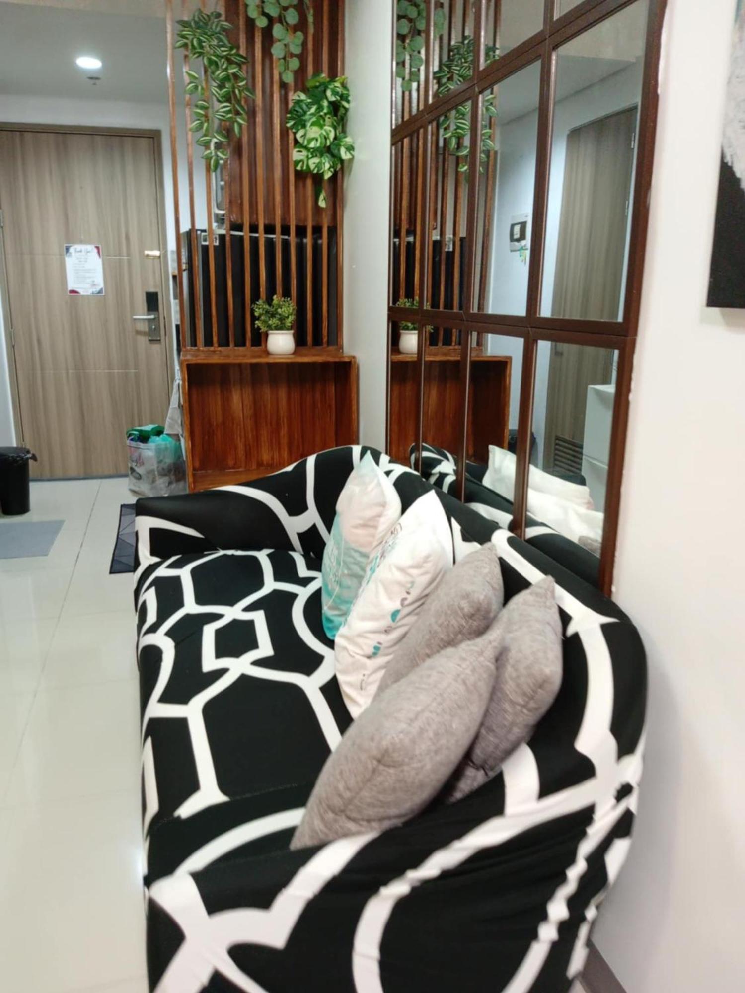 Aparthotel J&a Awesome Manila