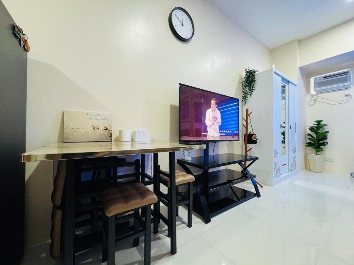 Unit In Malate, Apartment Manila