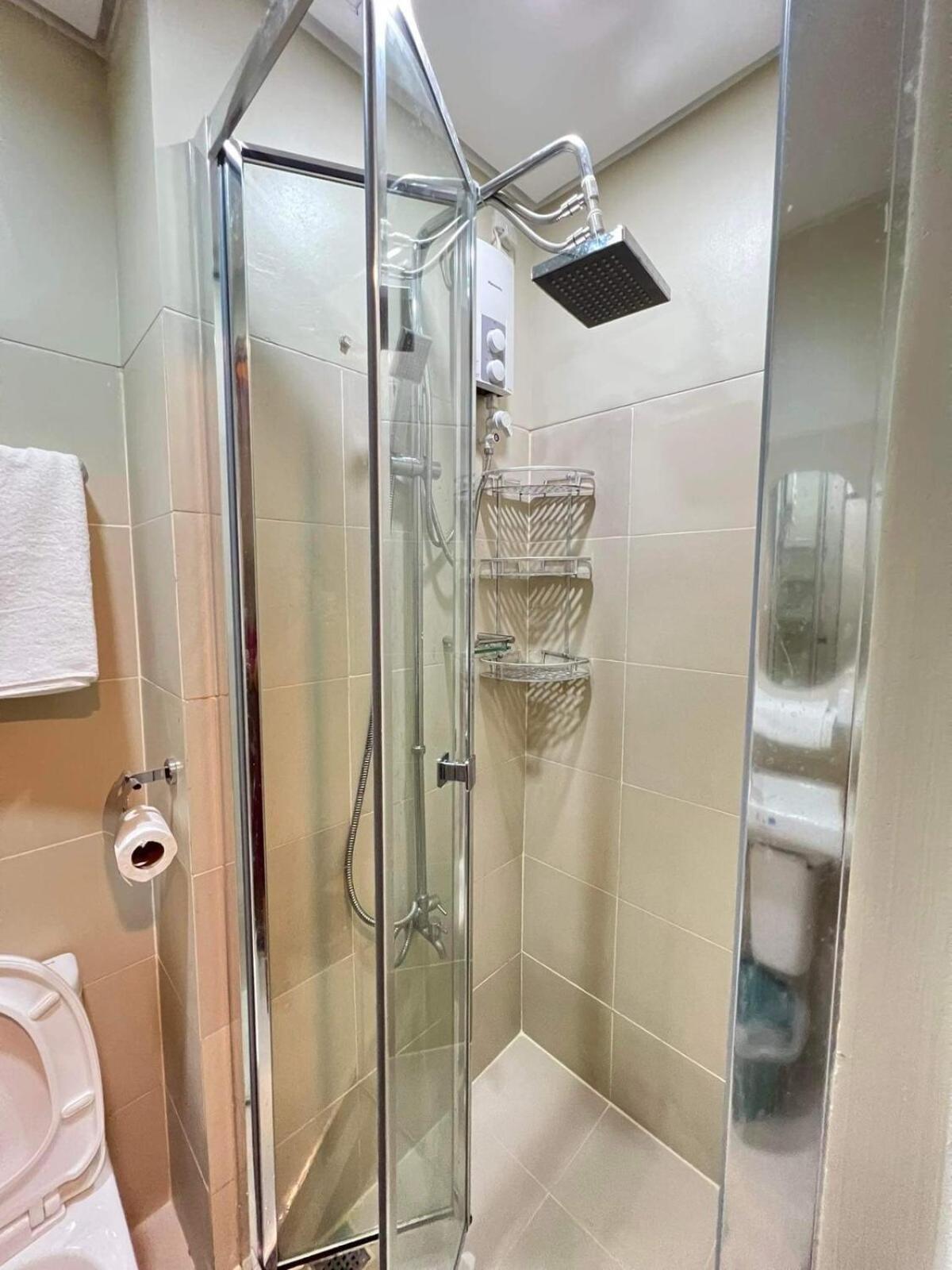 Cozy 1 Bedroom In Edsa Mandaluyong Apartment *