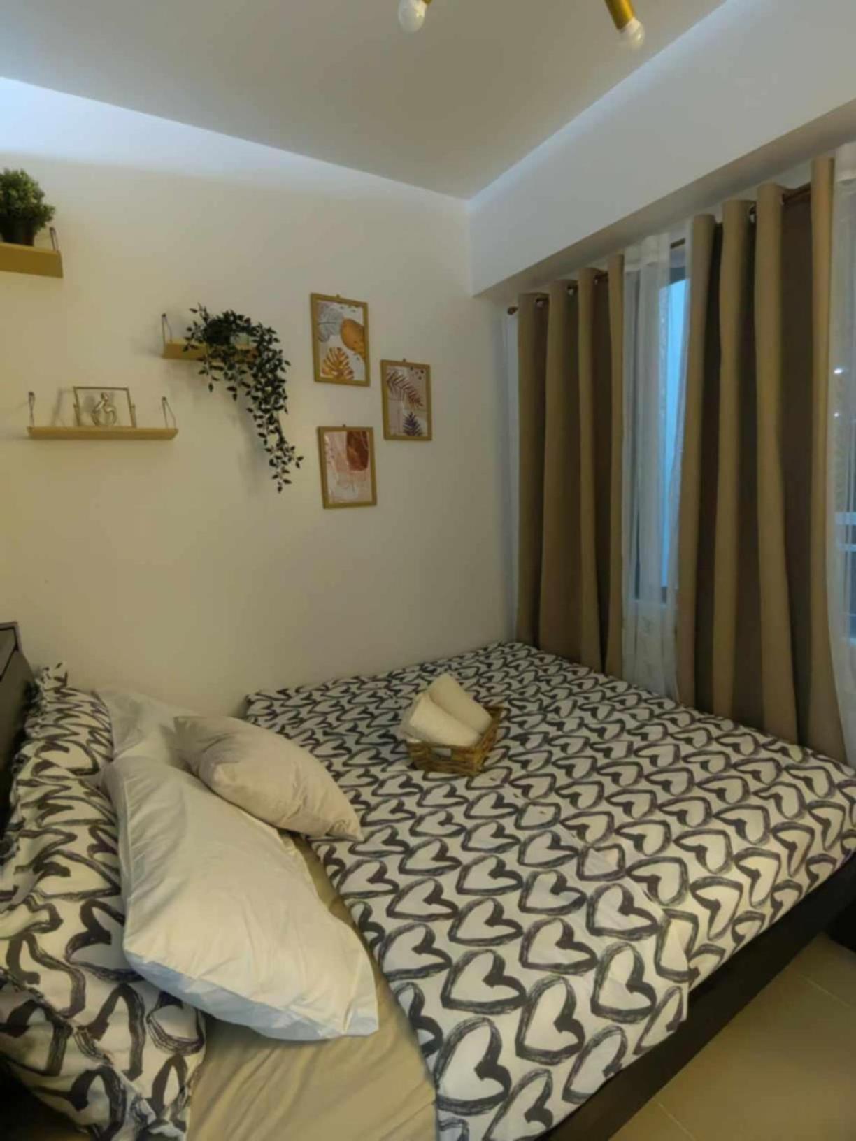 Mk Luxury Staycation Hostel Manila