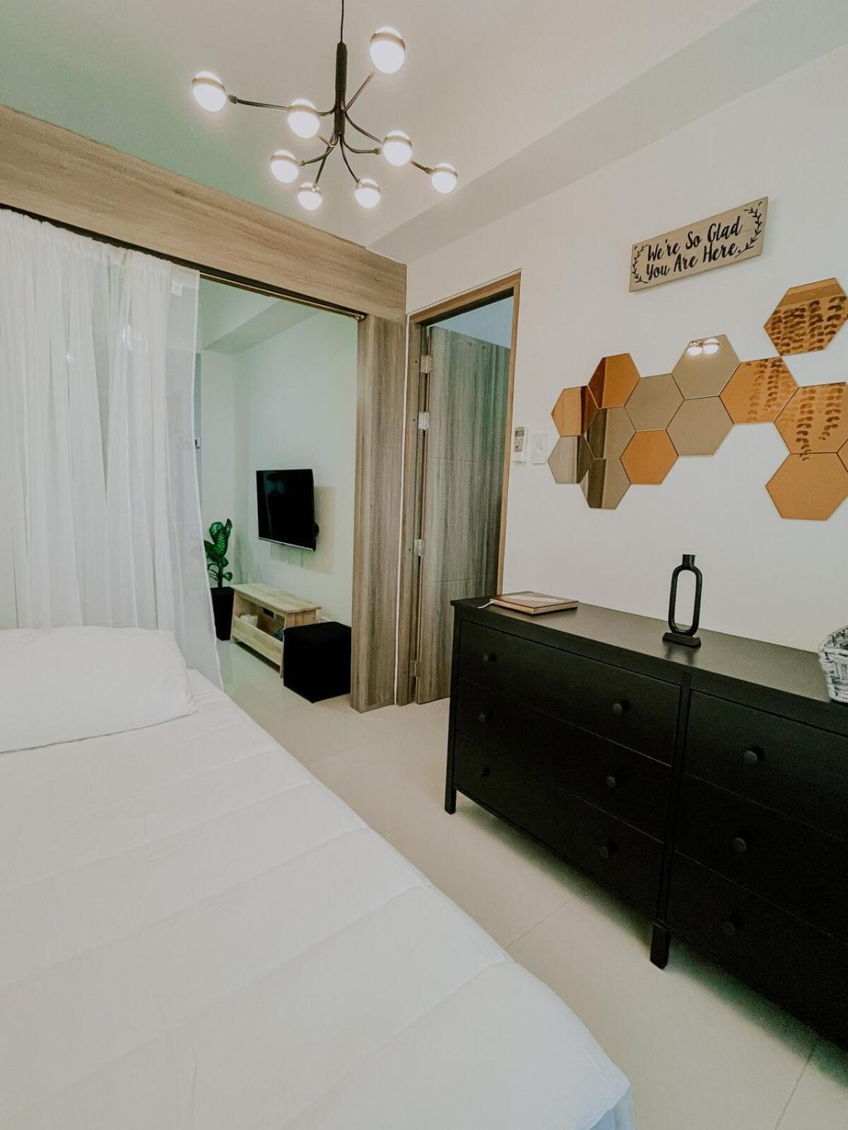 Apartment 2br Cozy Unit Near International Airport *