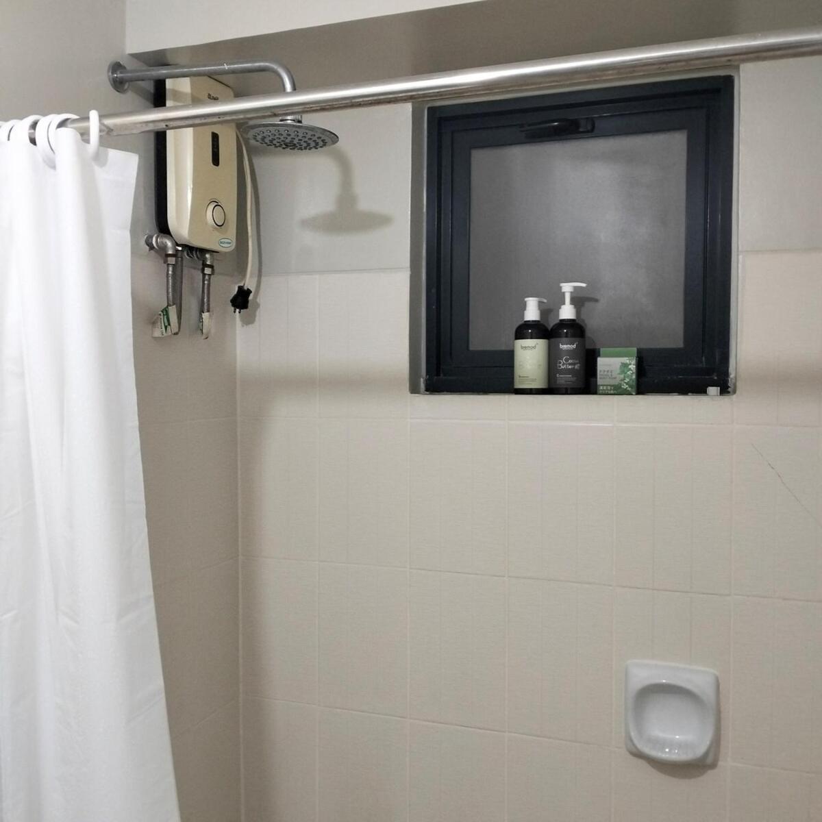 Apartment Flair Towers Urban Staycations *