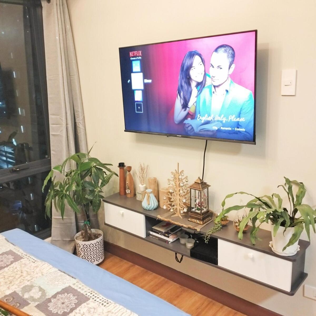 Flair Towers Urban Staycations Apartment