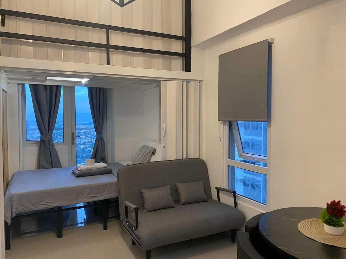 Apartment Victoria Sports Tower Loft Freepool Gym Mrt Gma Manila