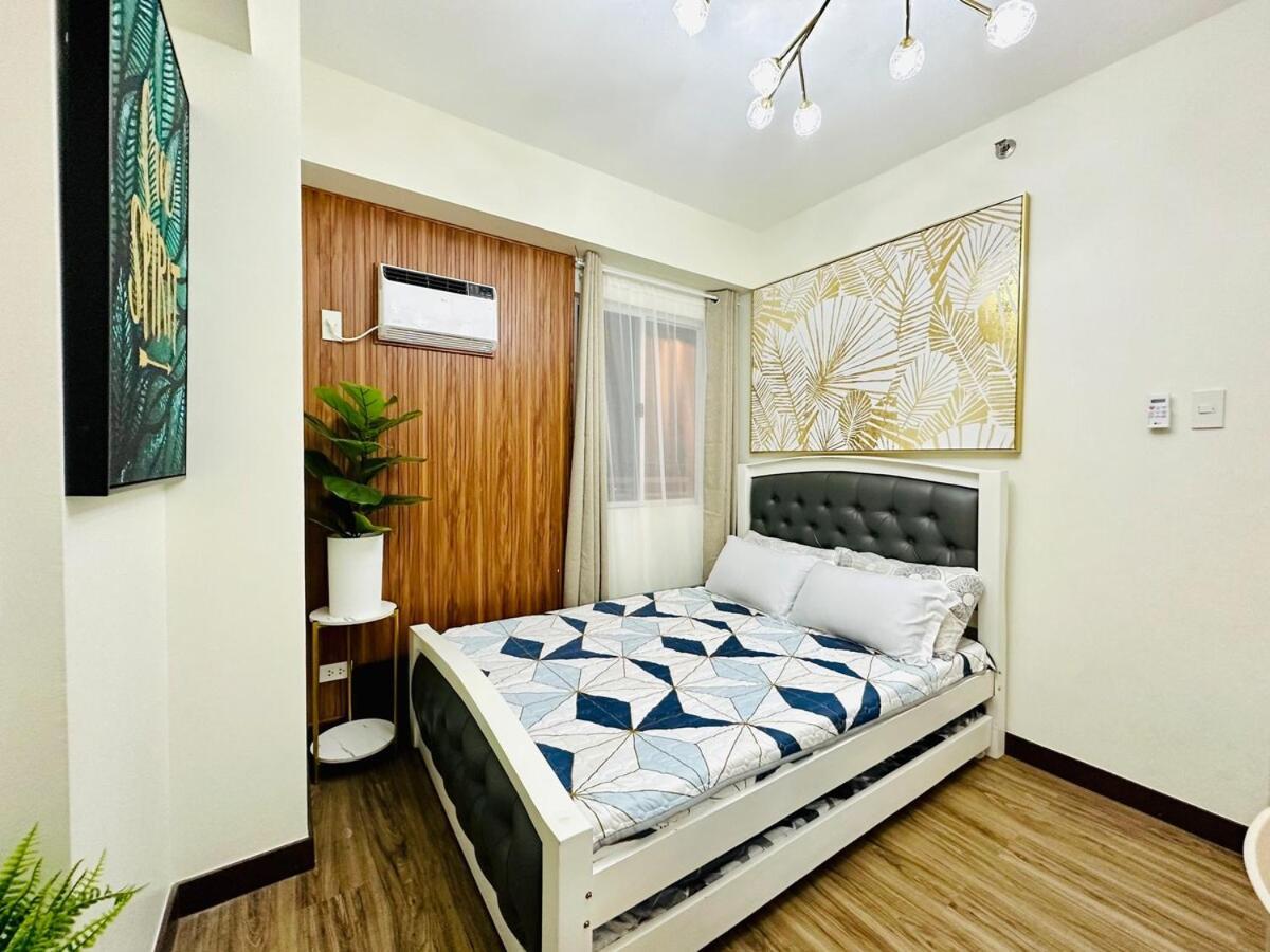 Cozy Escape Satori Residences Santolan *