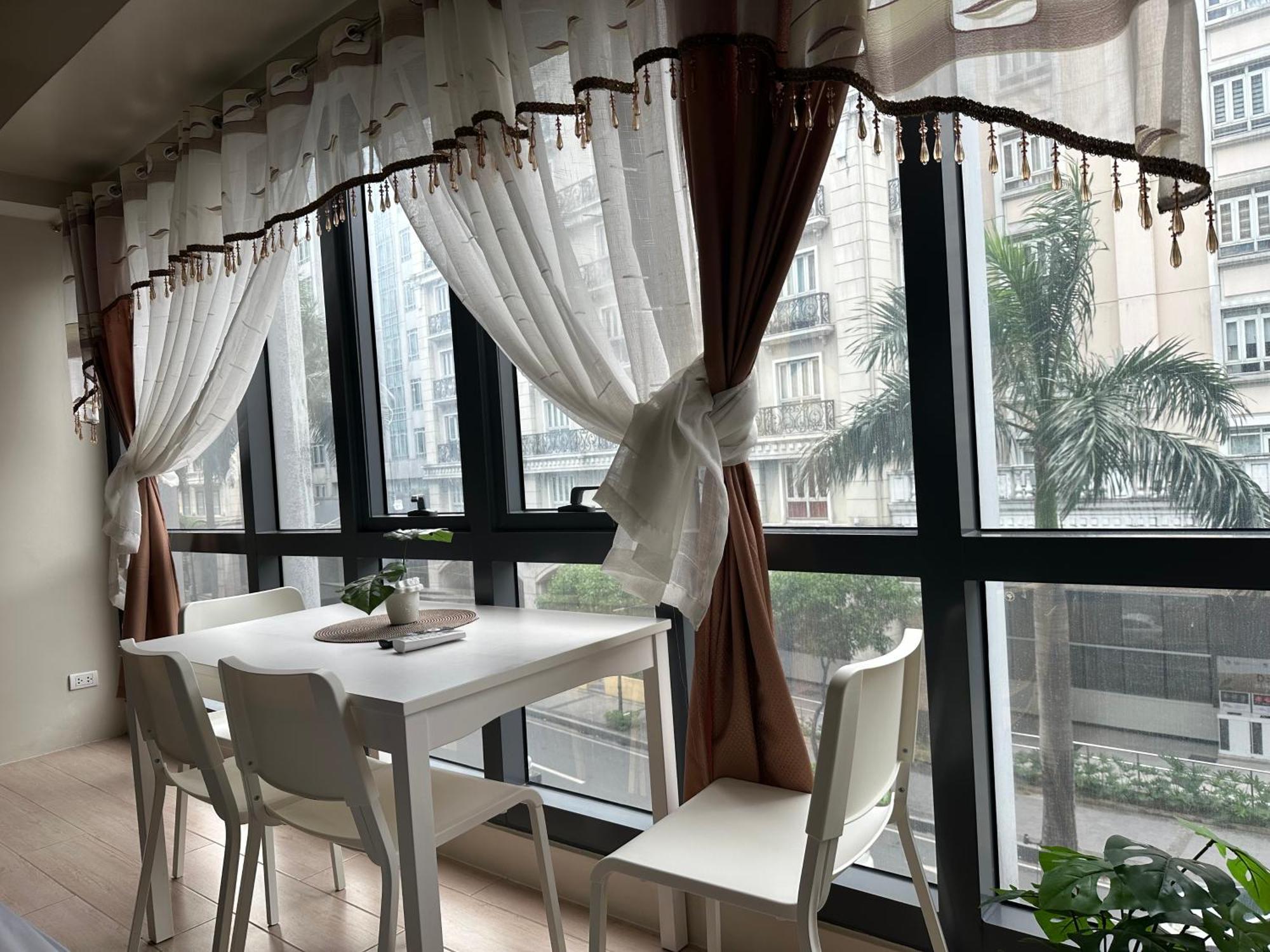 Aparthotel With Pool And Gym Free Access