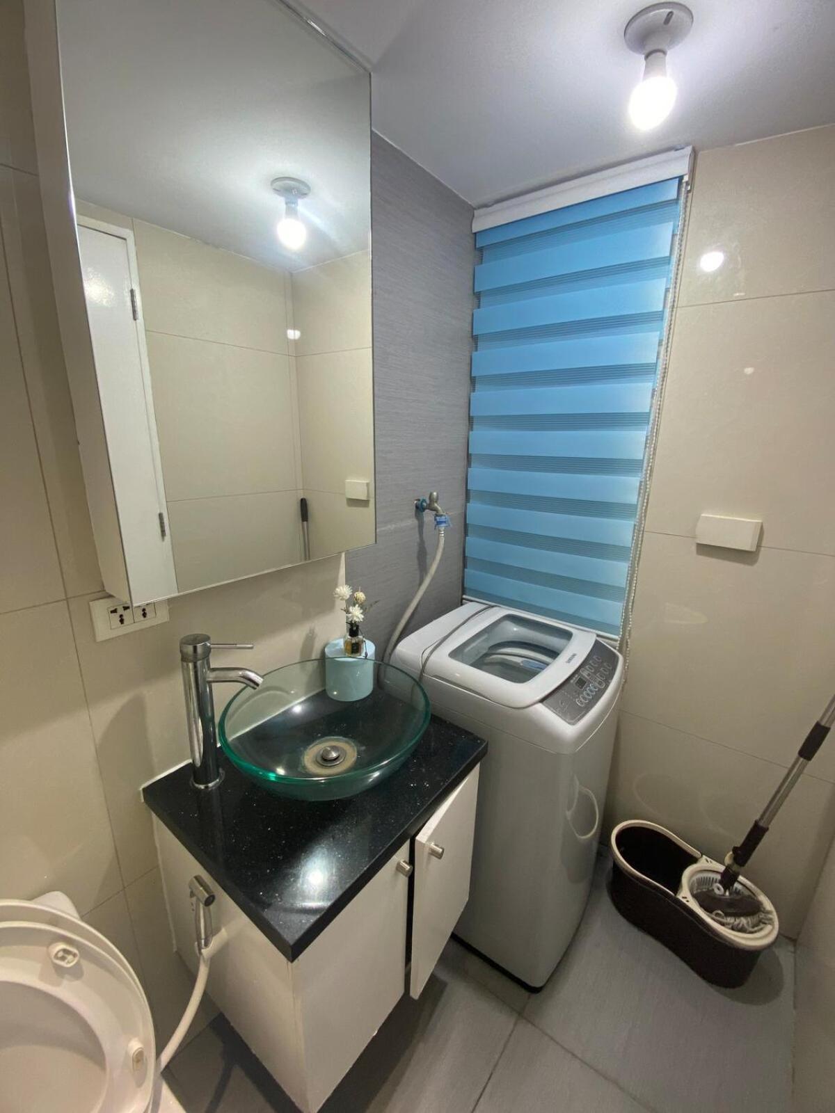 Ecn And Staycation Apartment
