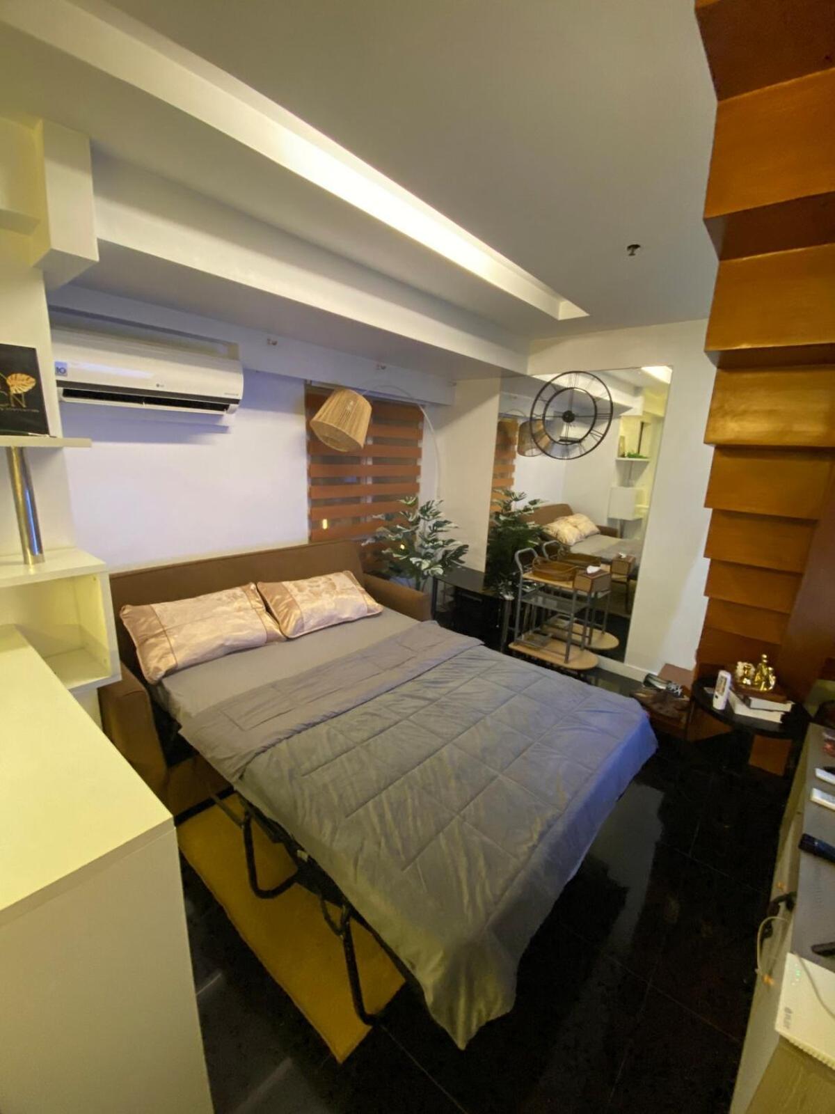Ecn And Staycation Apartment Manila