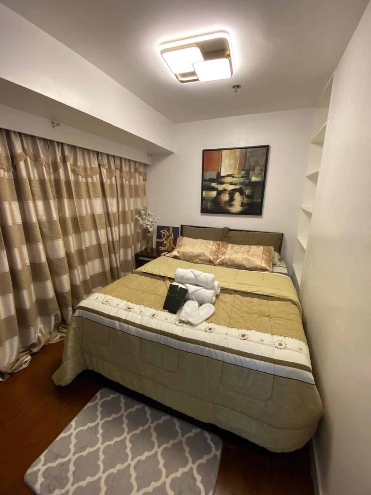 Ecn And Staycation Apartment Manila