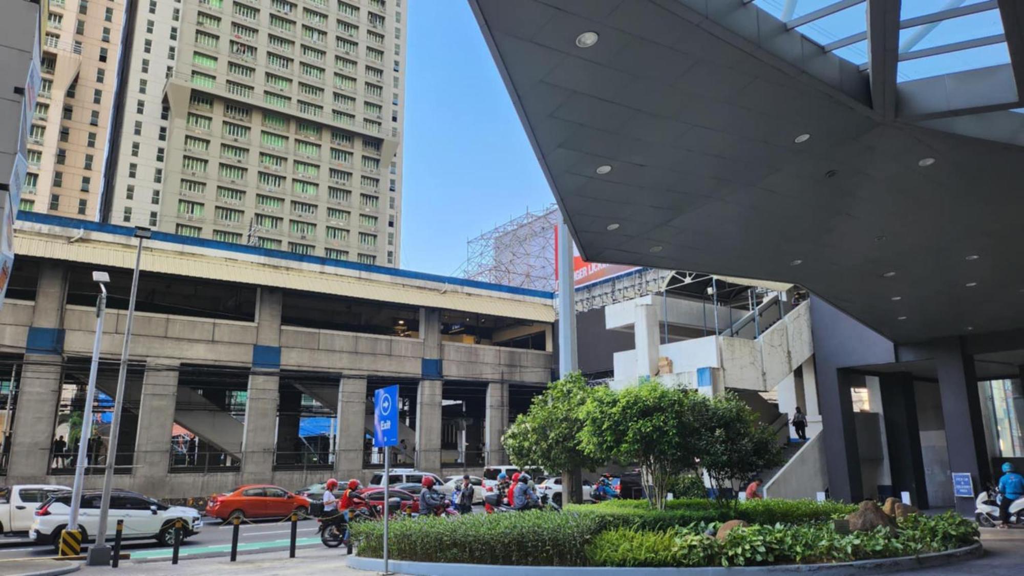 Aparthotel Smdc Light Residences