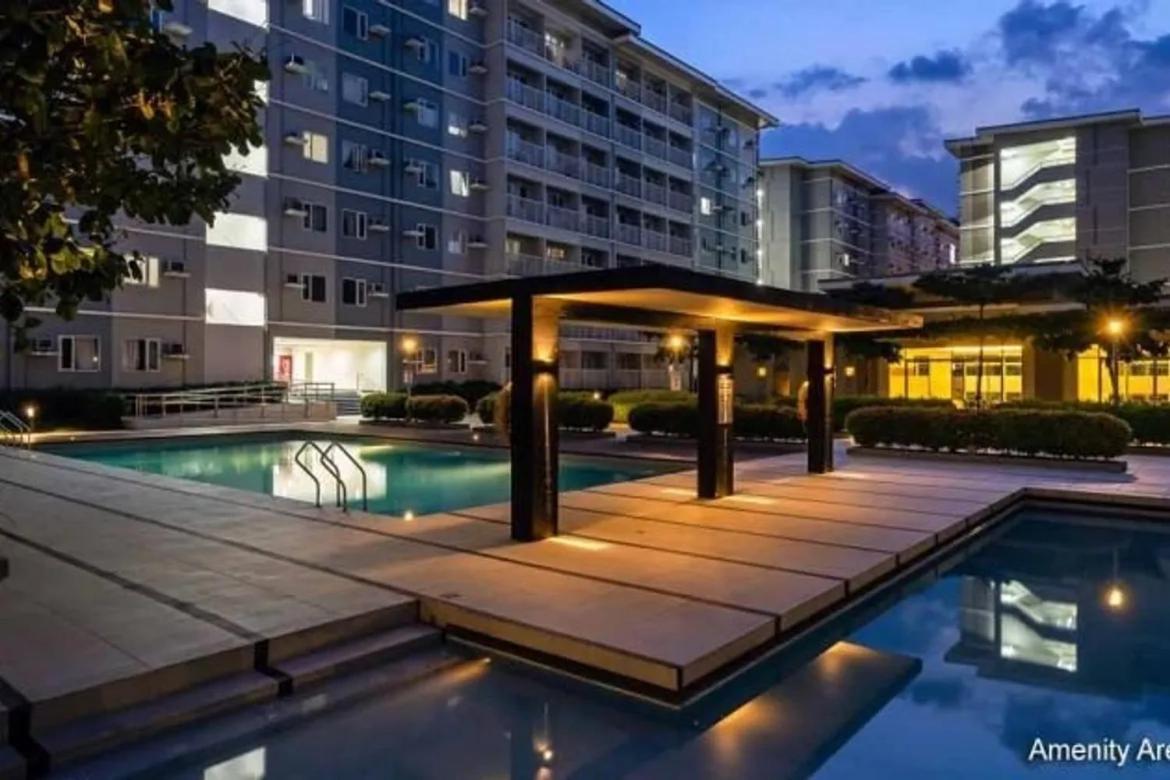 Strum & Stay, A Cozy Music Themed Staycation In Qc Aparthotel Quezon City