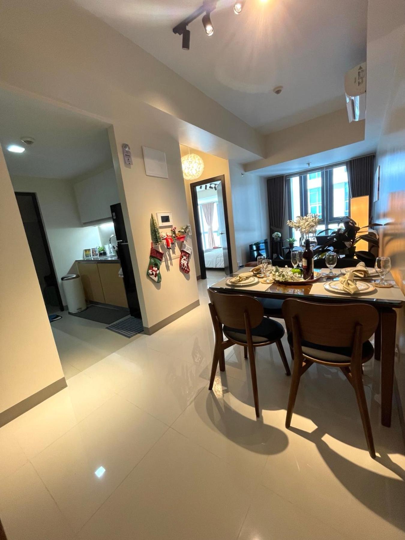 Funky Hq - 1br Eastwood Global Plaza Aparthotel