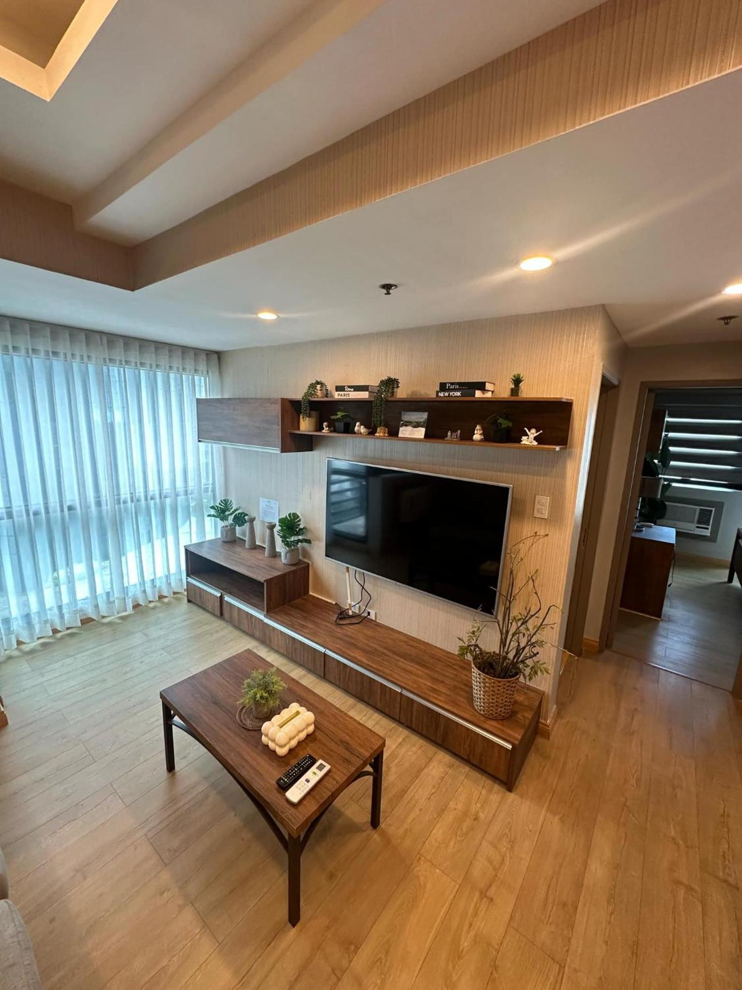 Bsa Twin Tower - Exquisite Private 2br *