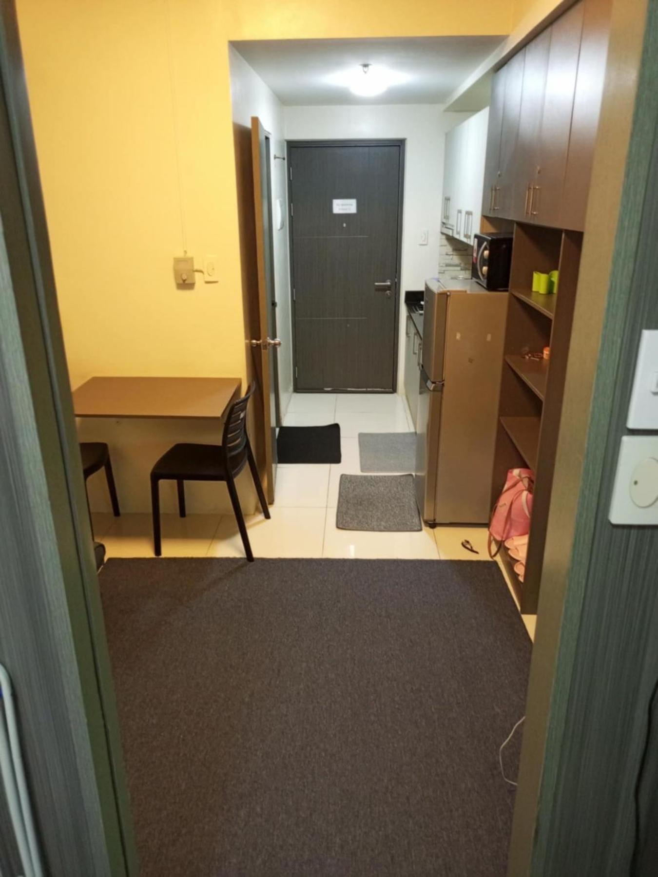 Apartment 1br Unit In Residences Taft Avenue Malate Zm Staycation Manila