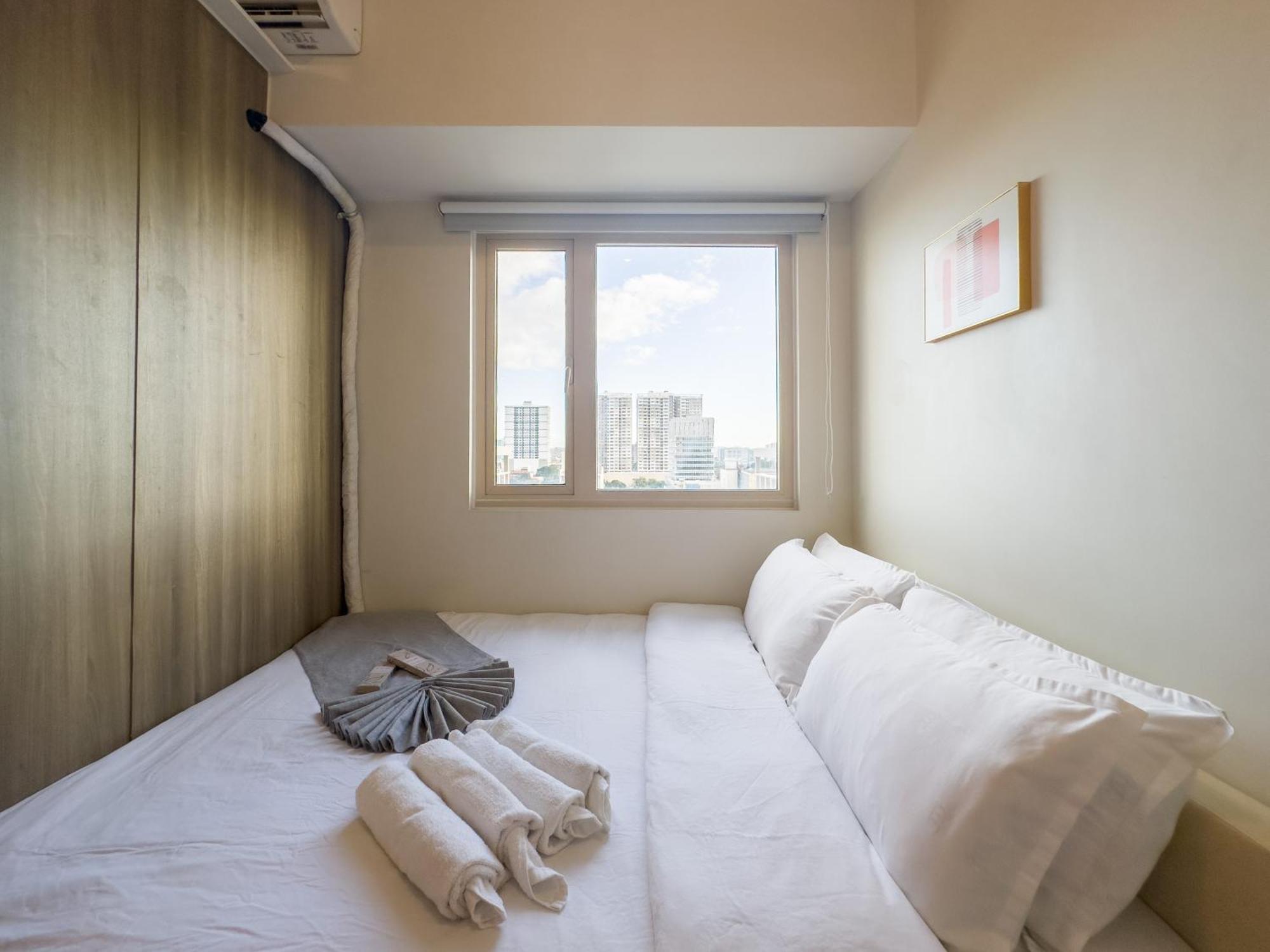 Apartment Gemstonebr In Smdc Coast Residences Manila