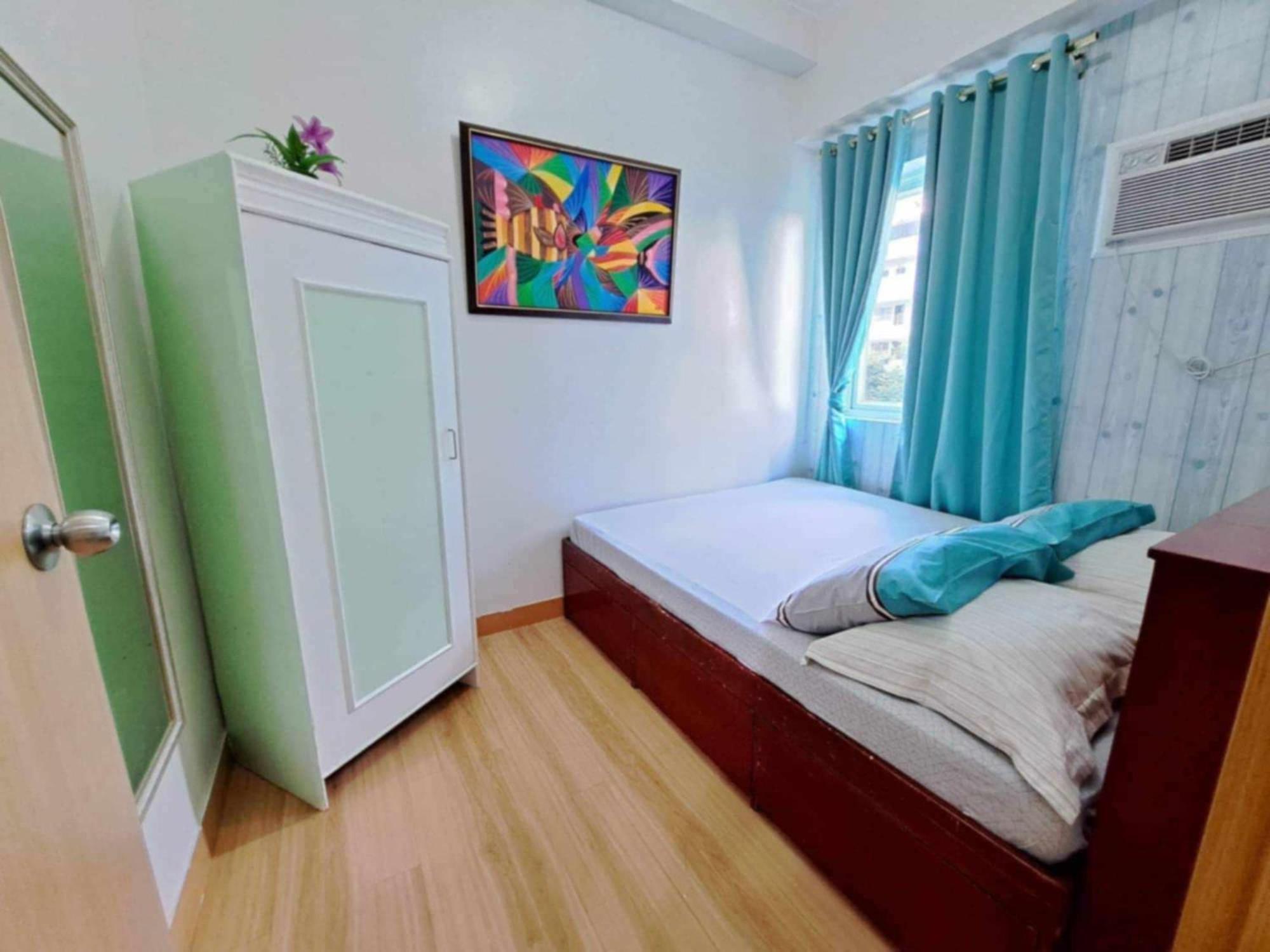 Hostel 2 Bedroom Trees Residences W Ps4, Mini Billards Quezon City