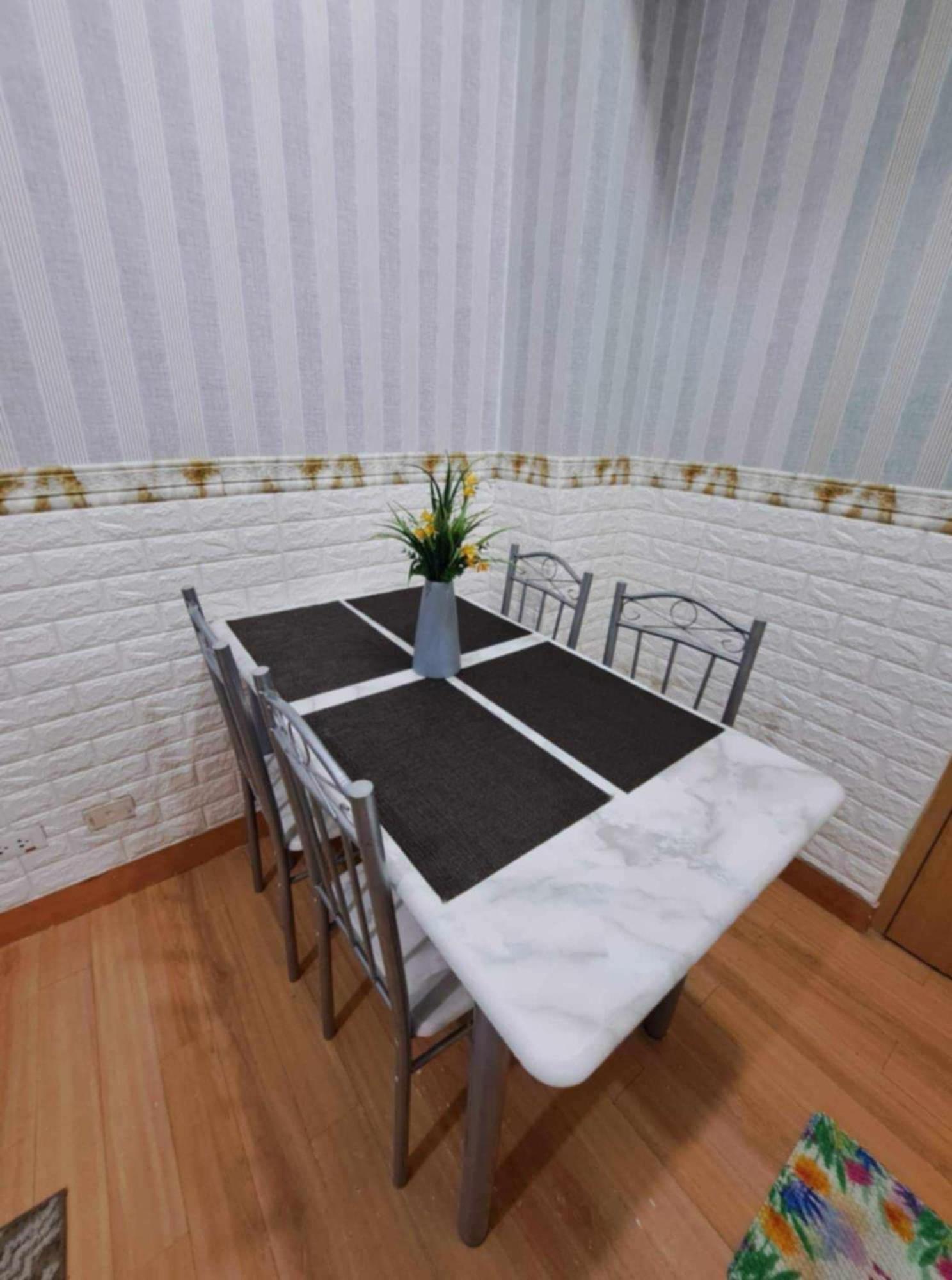 2 Bedroom Trees Residences W Ps4, Mini Billards