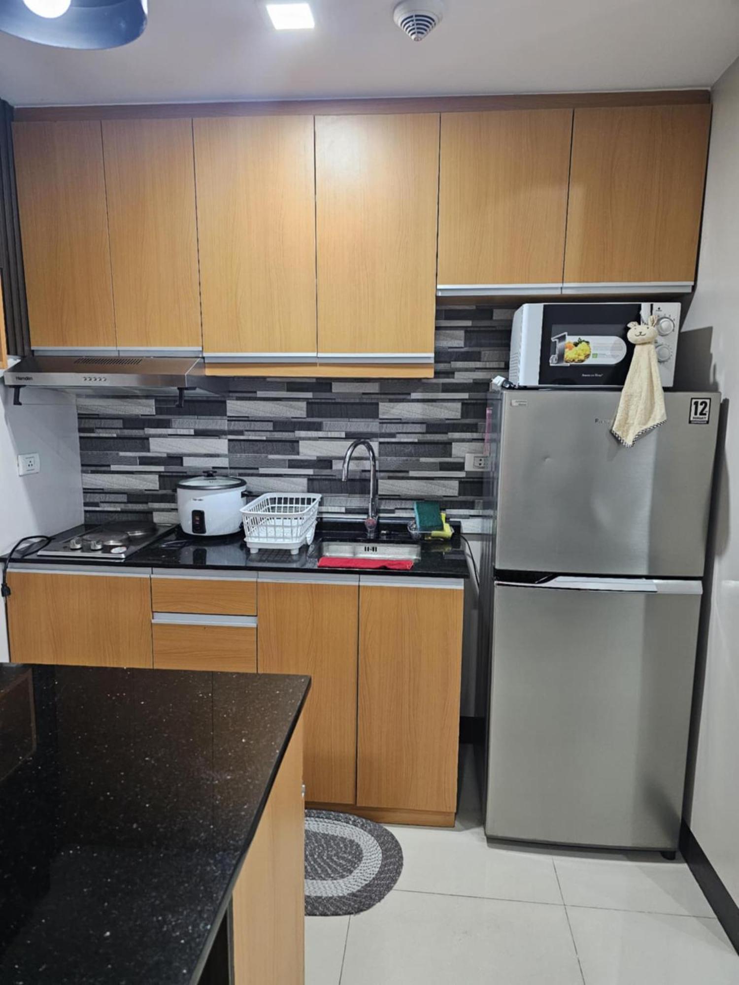 Apartment Unit 14e Tower D, 1br Unit- Manhattan Heights Cubao *