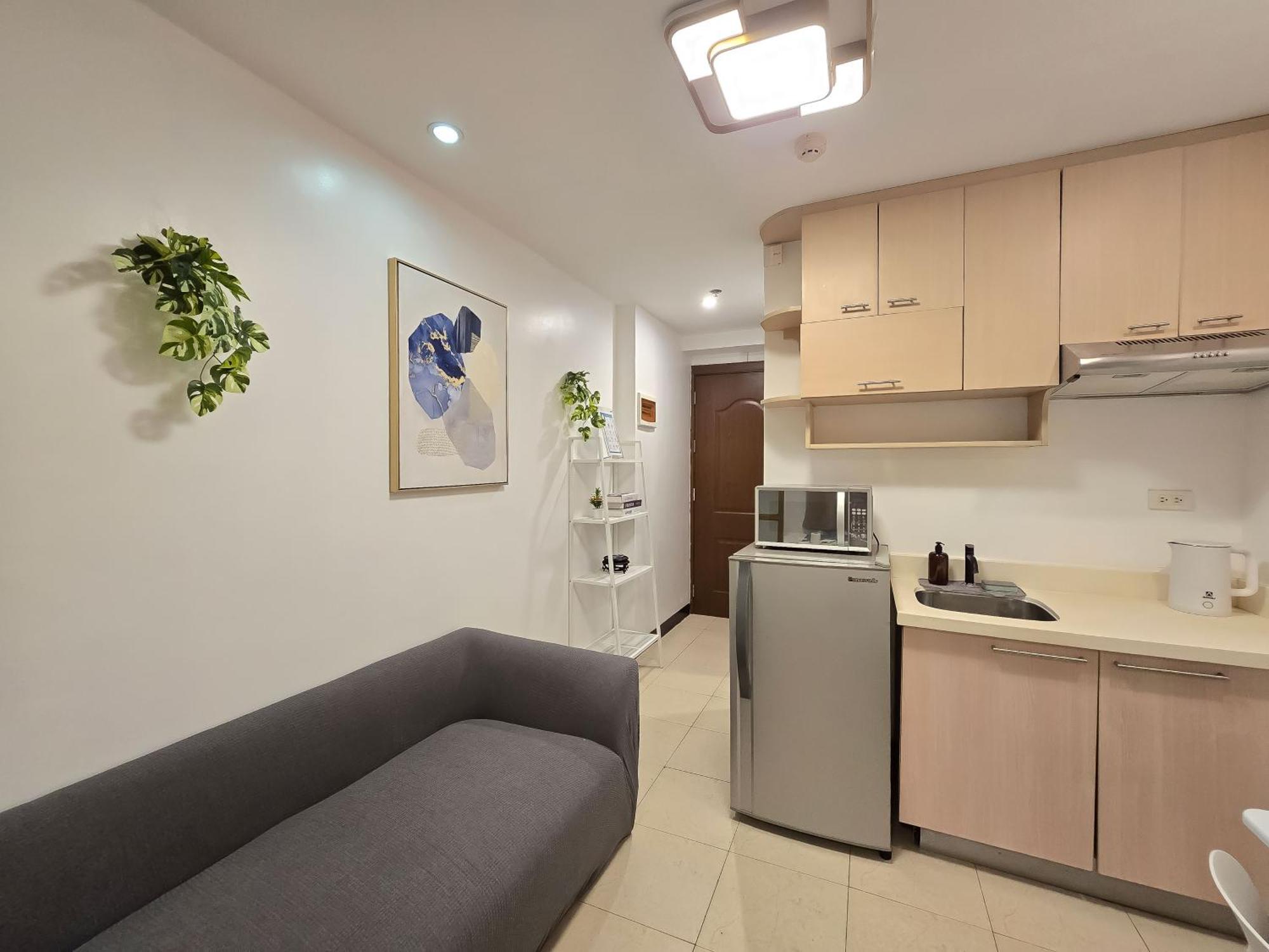 Apartment 1br Condotel Ridgewood Towers Taguig #rw13 *