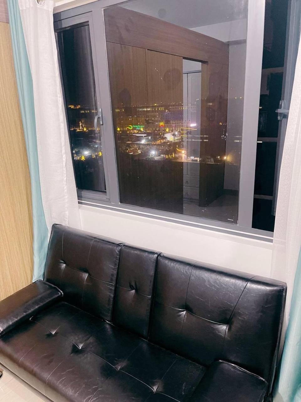 Apartment Shore 2 Residences Moa Naia Manila
