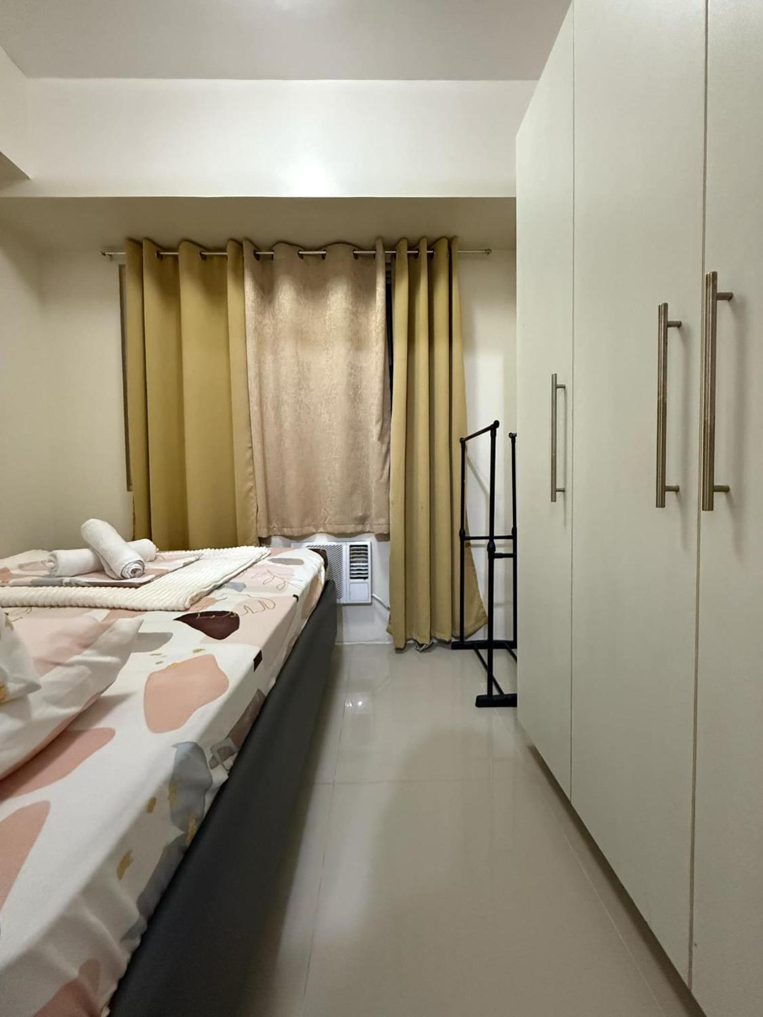 Sea Residences Mall Of Pasay - Meanne Staycation *
