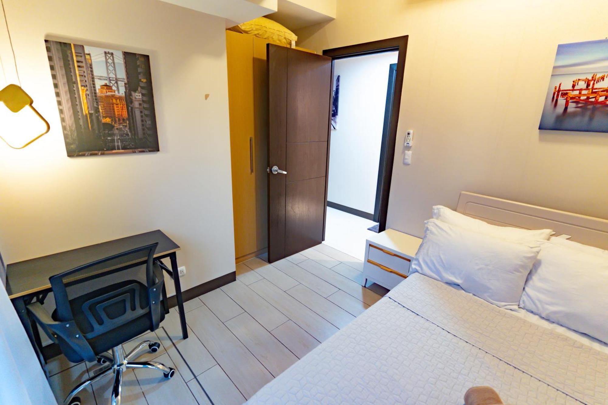 Aparthotel 3br Modern Uptown Parksuites Bgc With Bathtub Manila