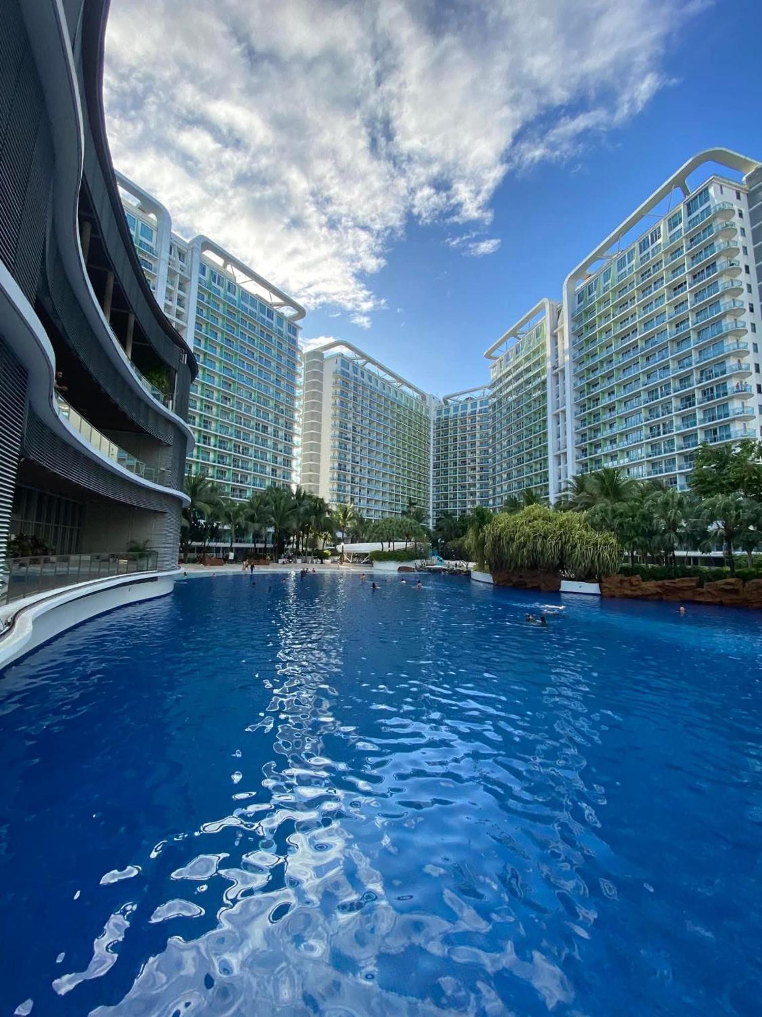 Rio East Tower - Azure Urban *