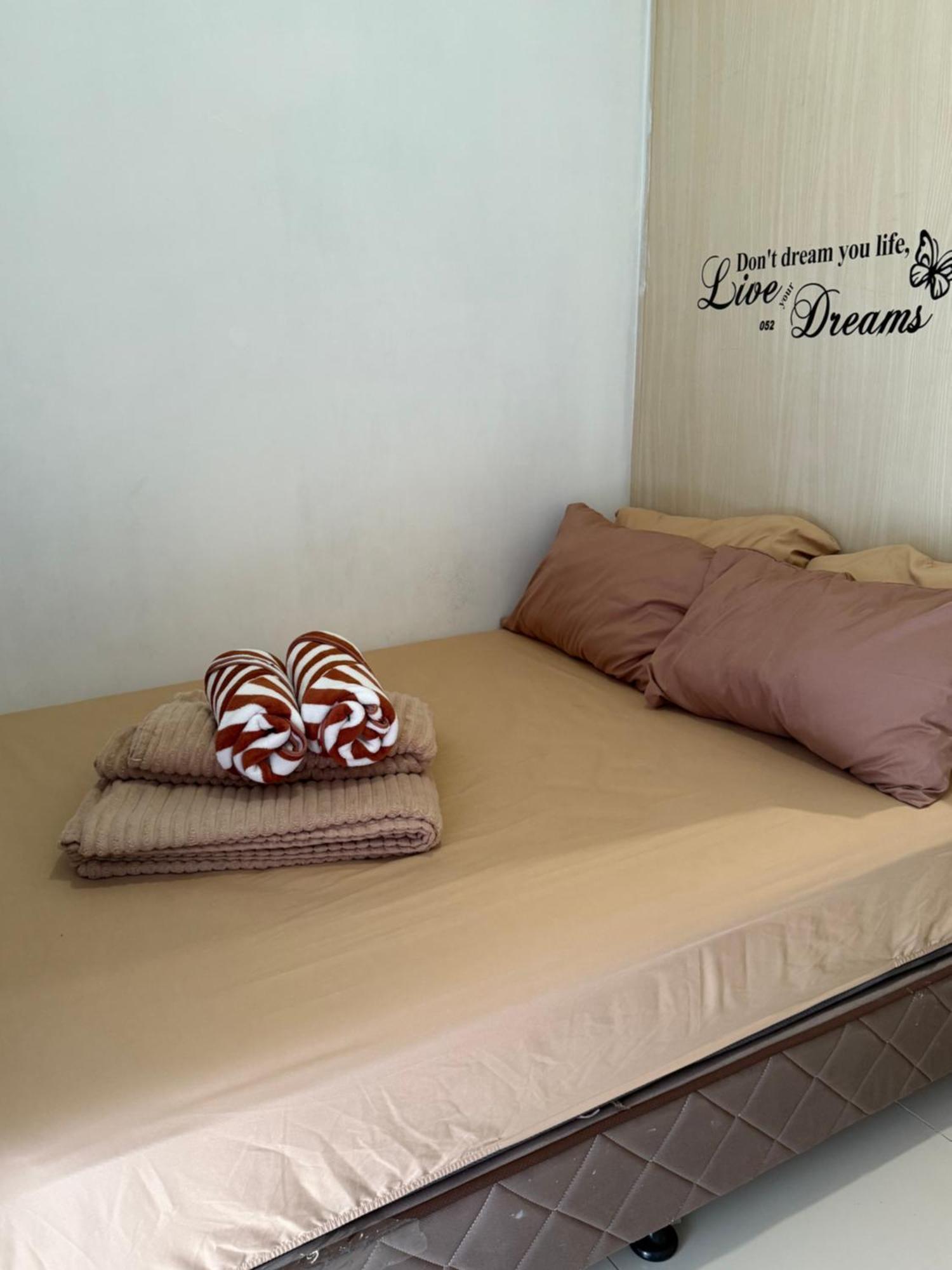 Sea Residences At Rose Stayction Manila