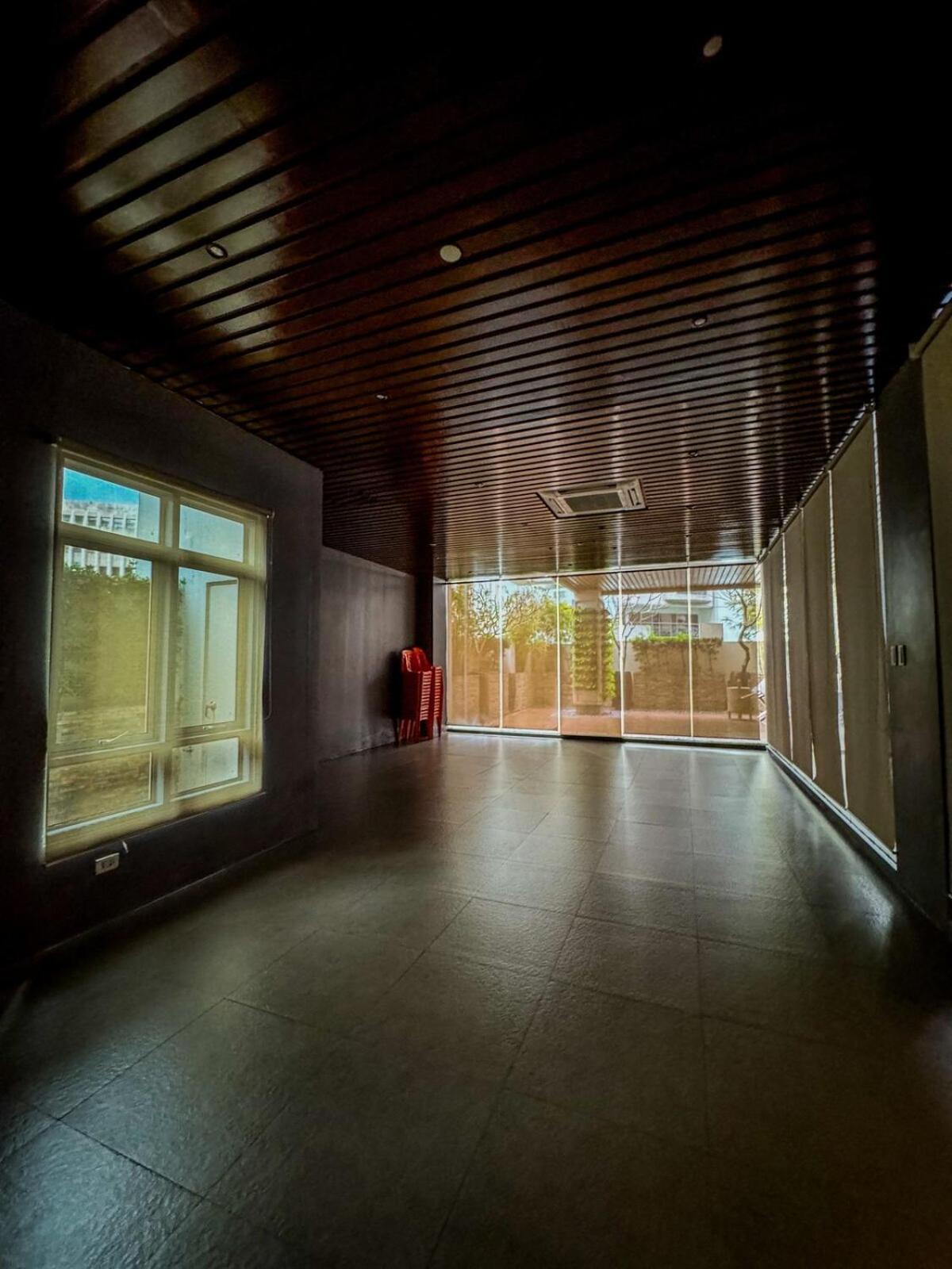 Apartment Business In Salcedo Village Makati *