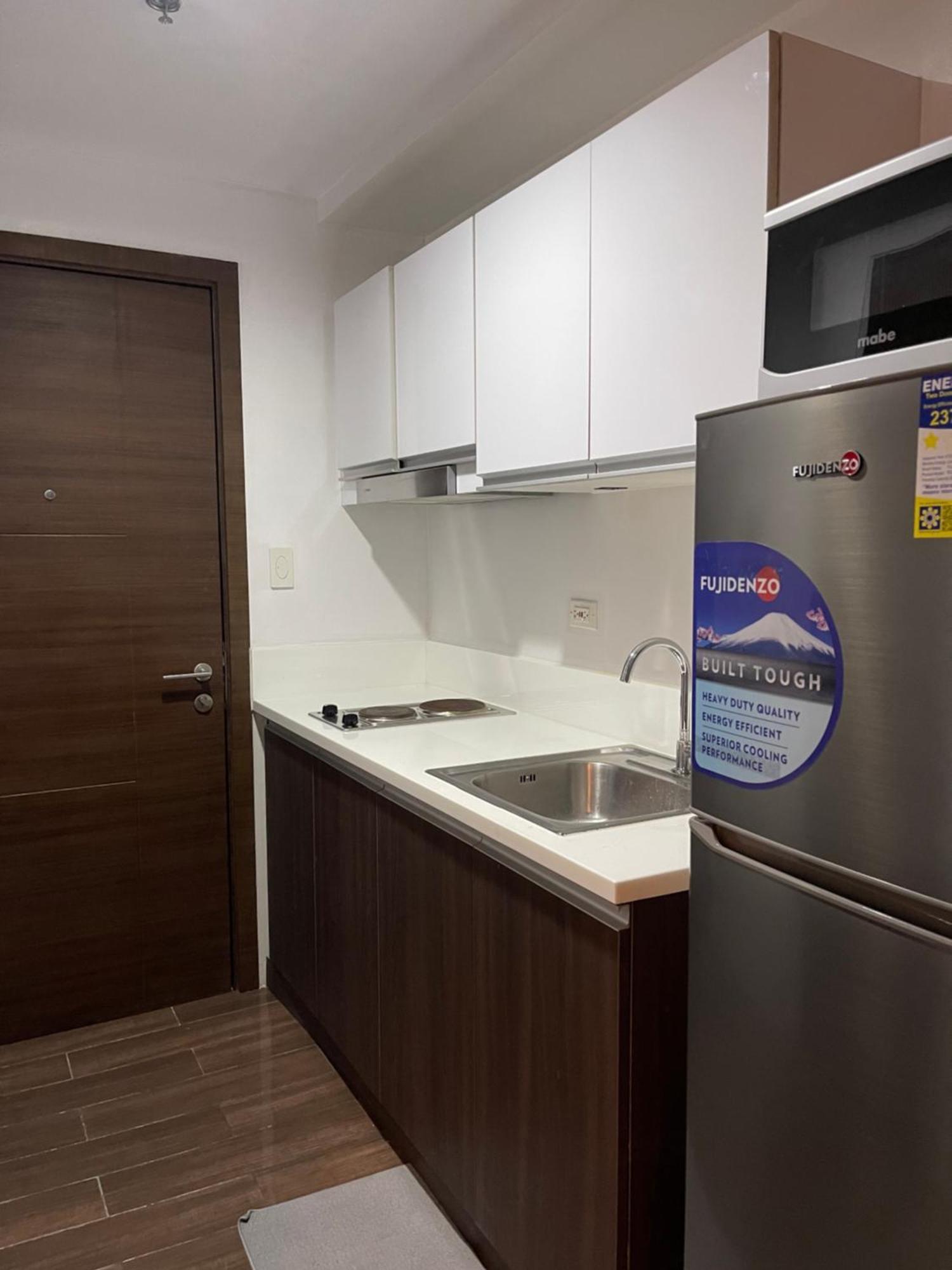 Apartment In Makati Business District Manila