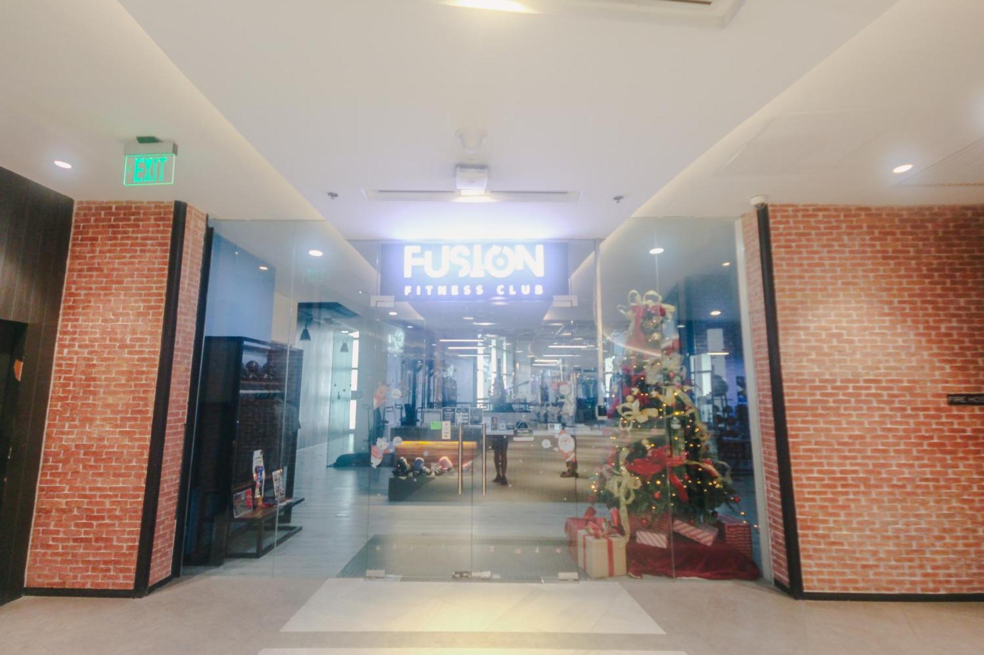 The Quirk Air Makati Swim Gym Park Eat Laugh 3301 Manila