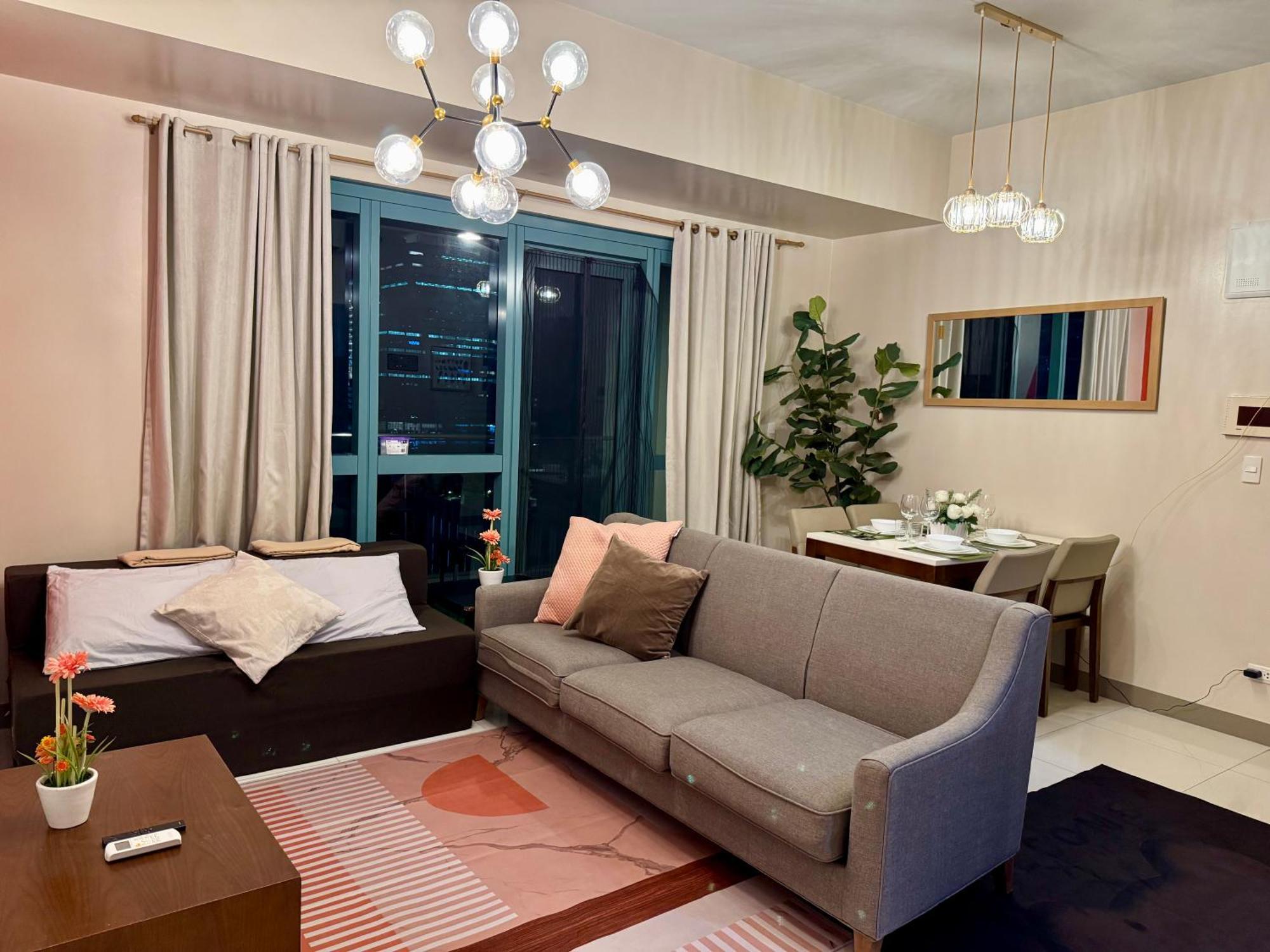 Bgc One Uptown 2bedroom With Balcony And 1 Free Parking Aparthotel *