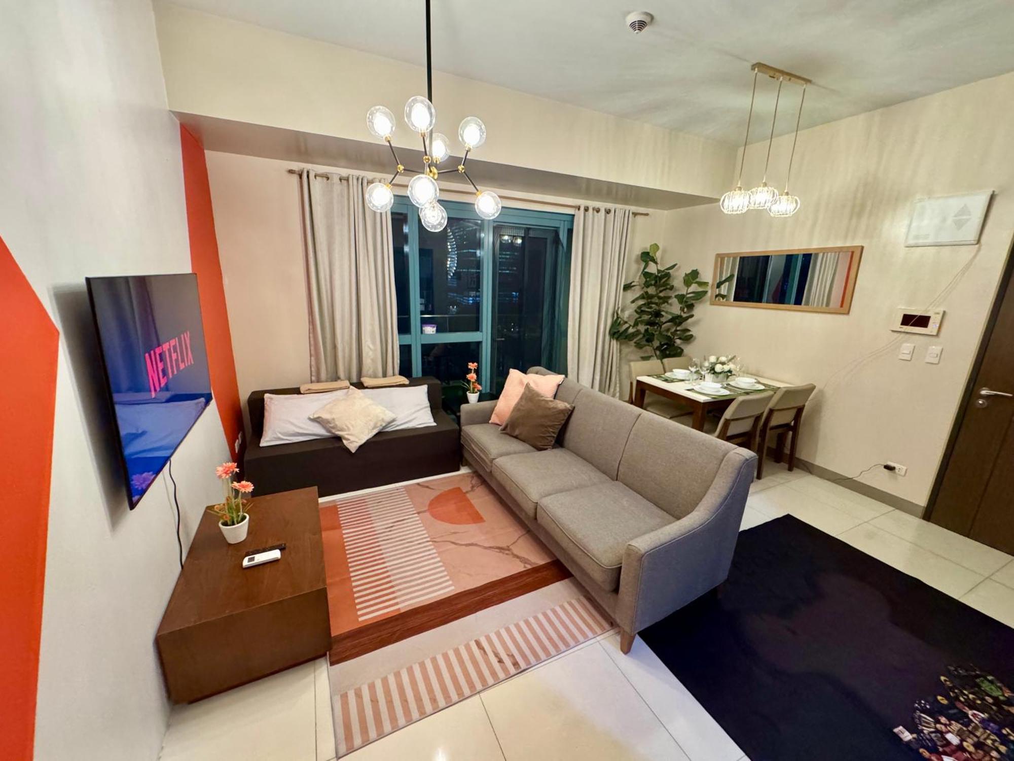 Bgc One Uptown 2bedroom With Balcony And 1 Free Parking Manila
