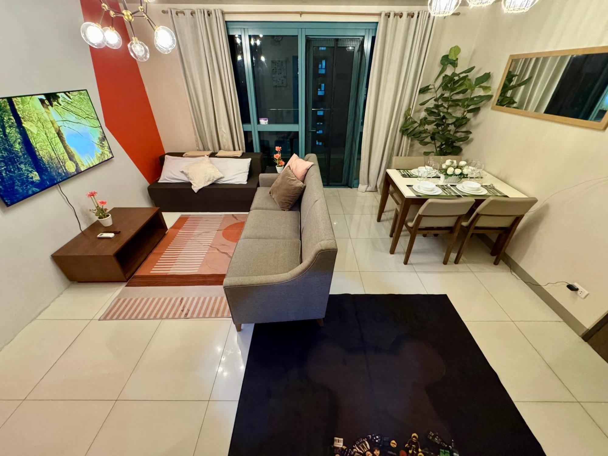 Bgc One Uptown 2bedroom With Balcony And 1 Free Parking