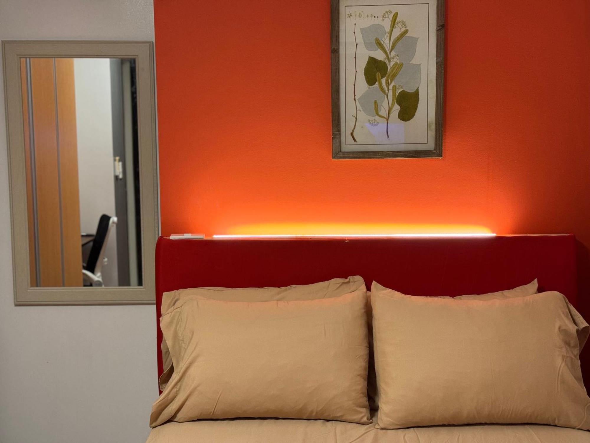 Bgc One Uptown 2bedroom With Balcony And 1 Free Parking *